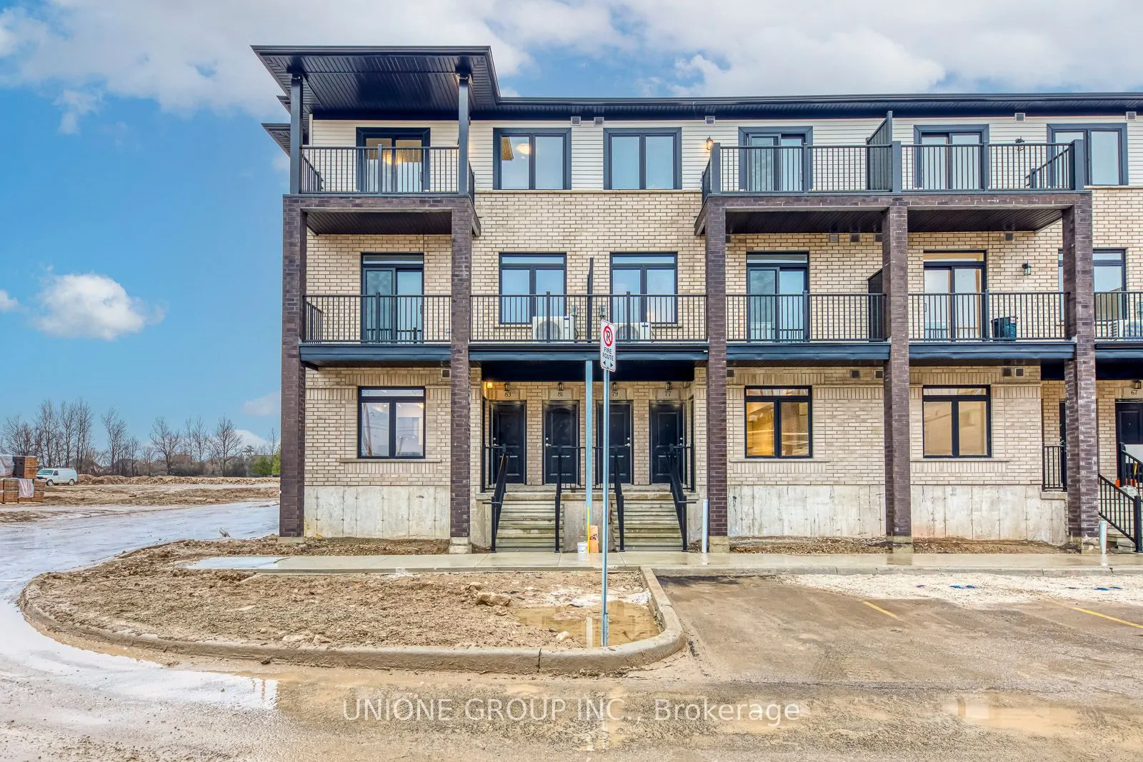 85 Thatcher Drive, #N/A