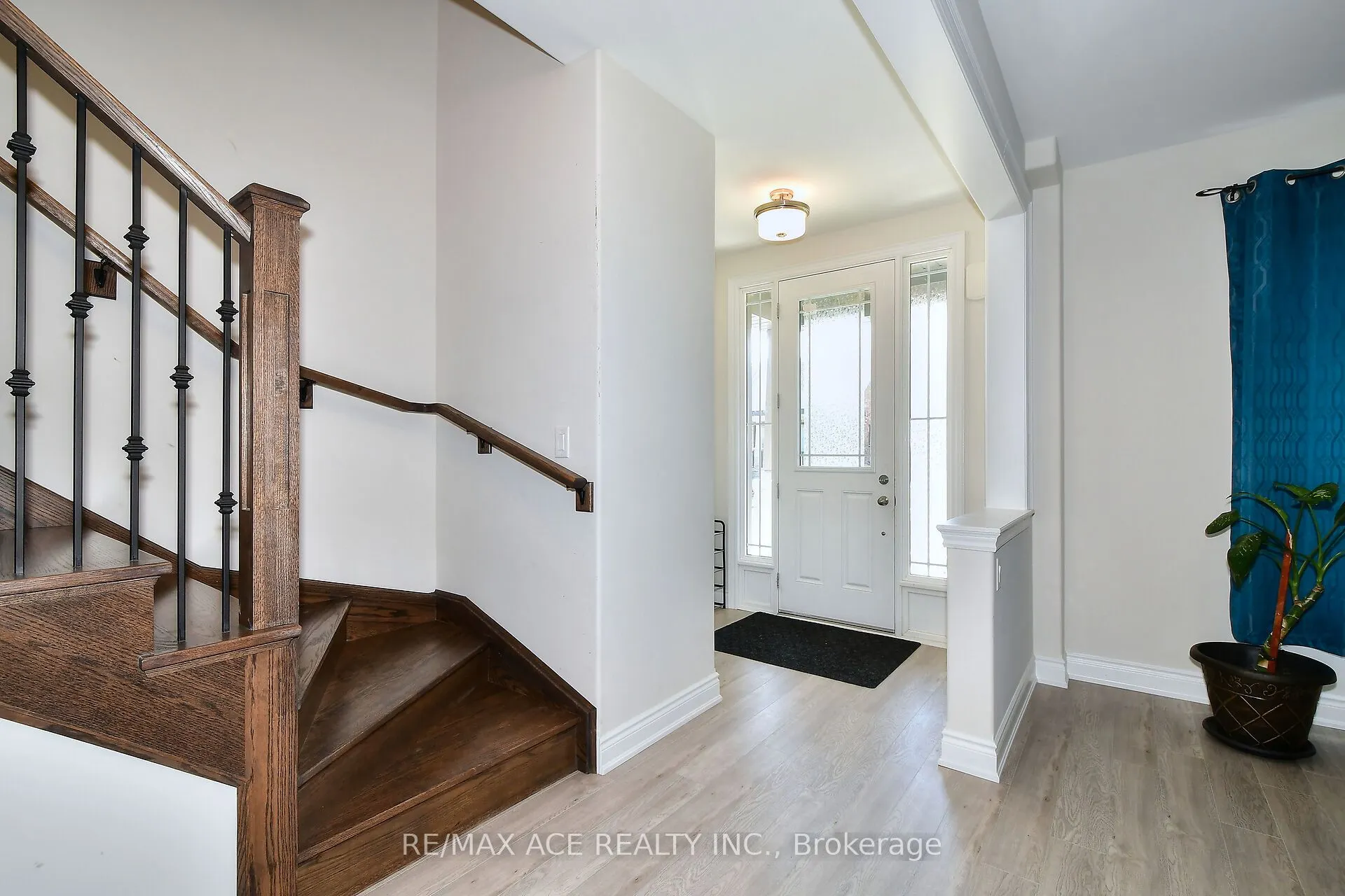 534 Macintosh Grove