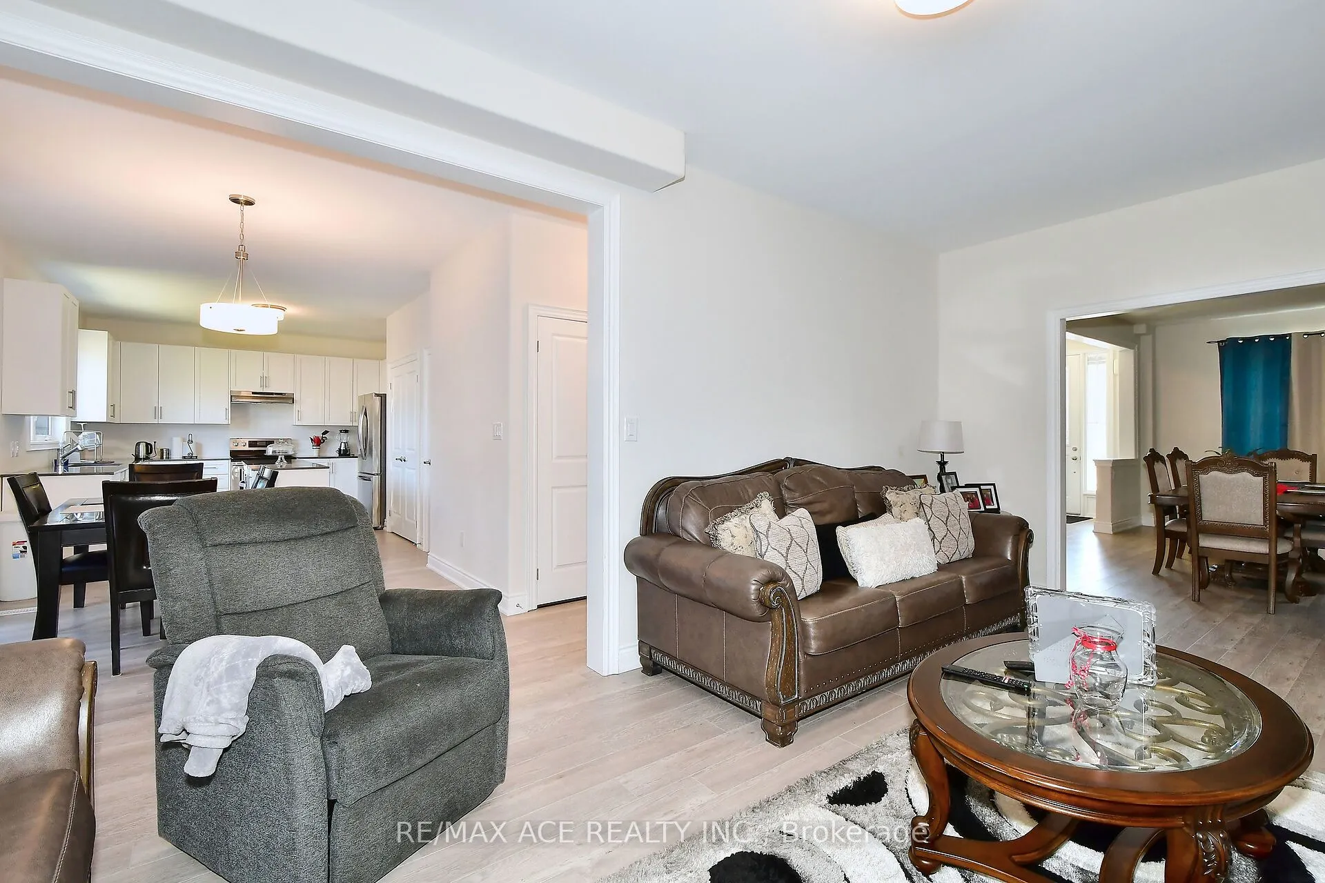 534 Macintosh Grove