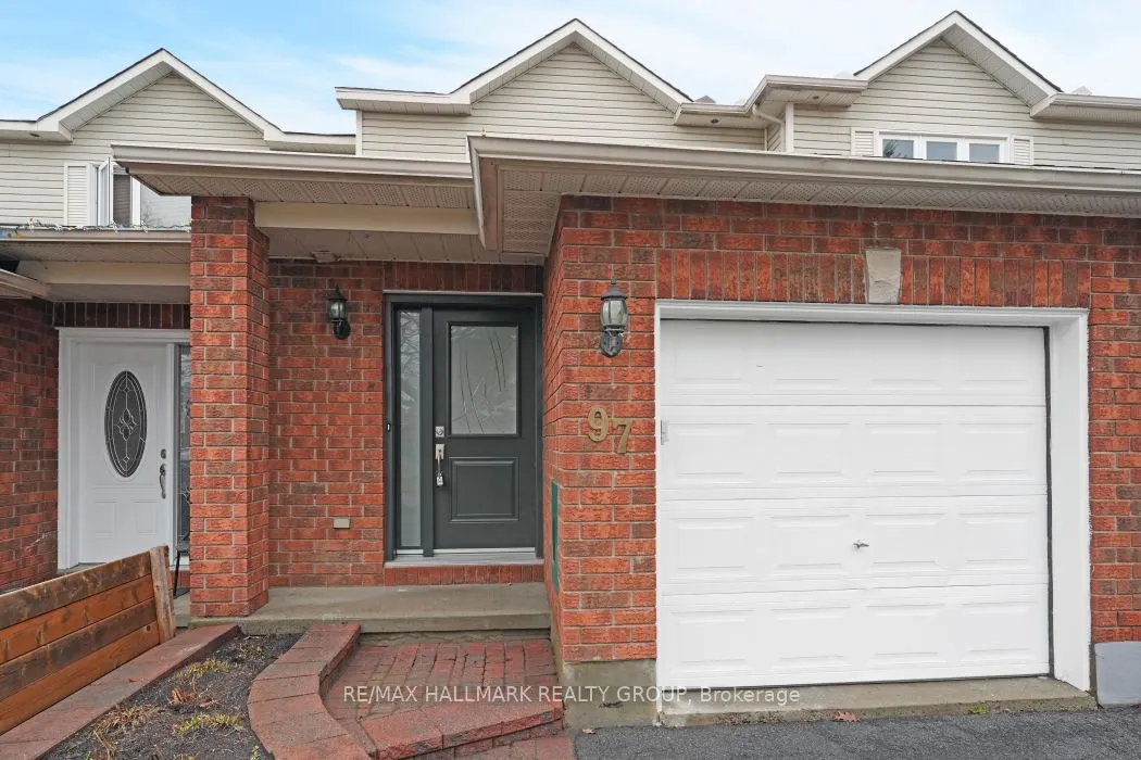 97 Forestglade Crescent