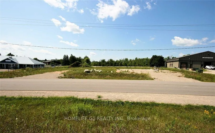 12 Thompson Crescent