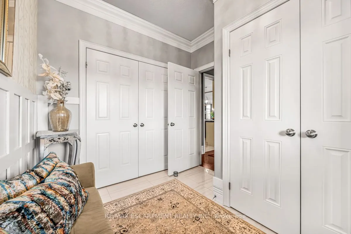 20 Chesswood Trail