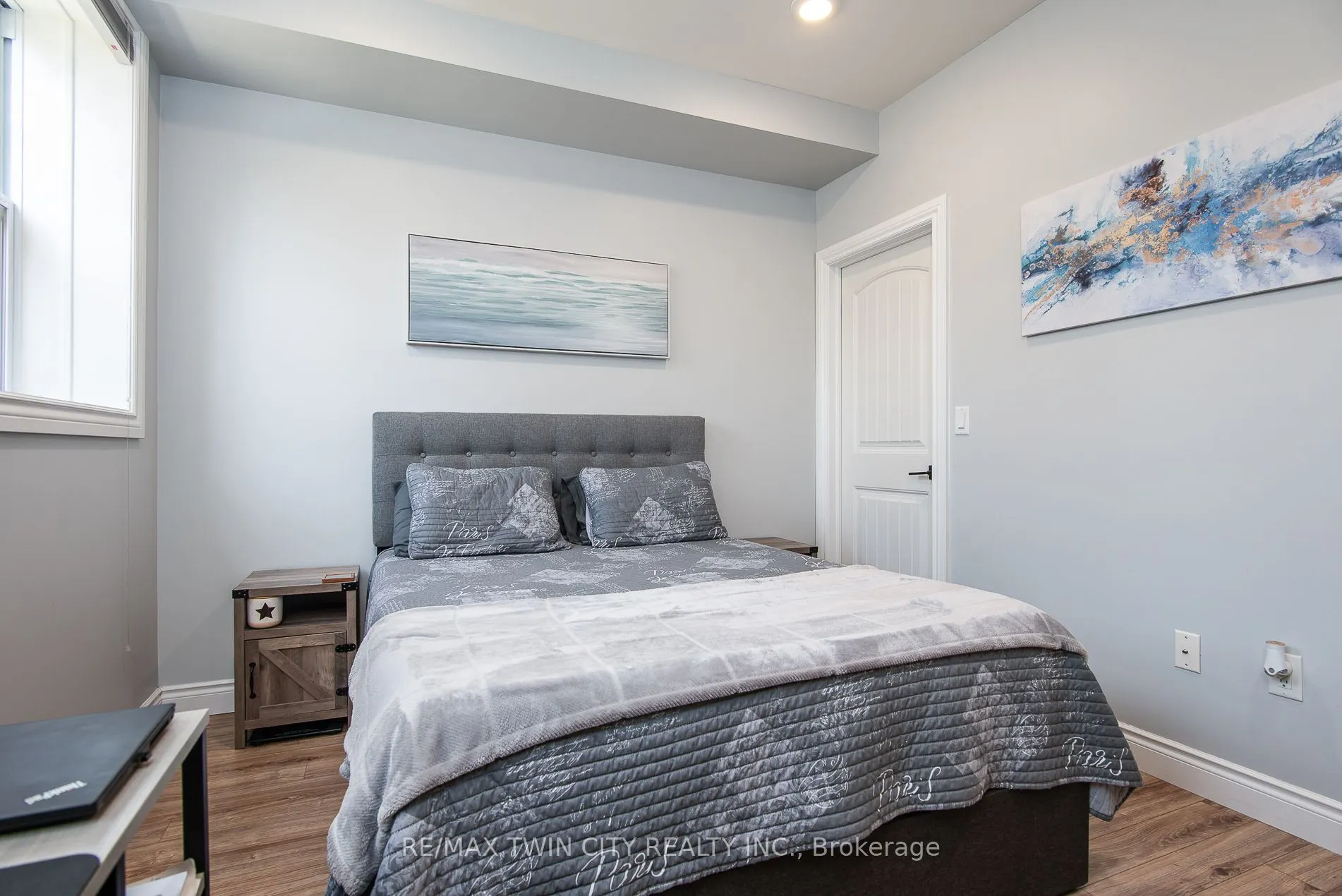 112 Union Street E, ##B104