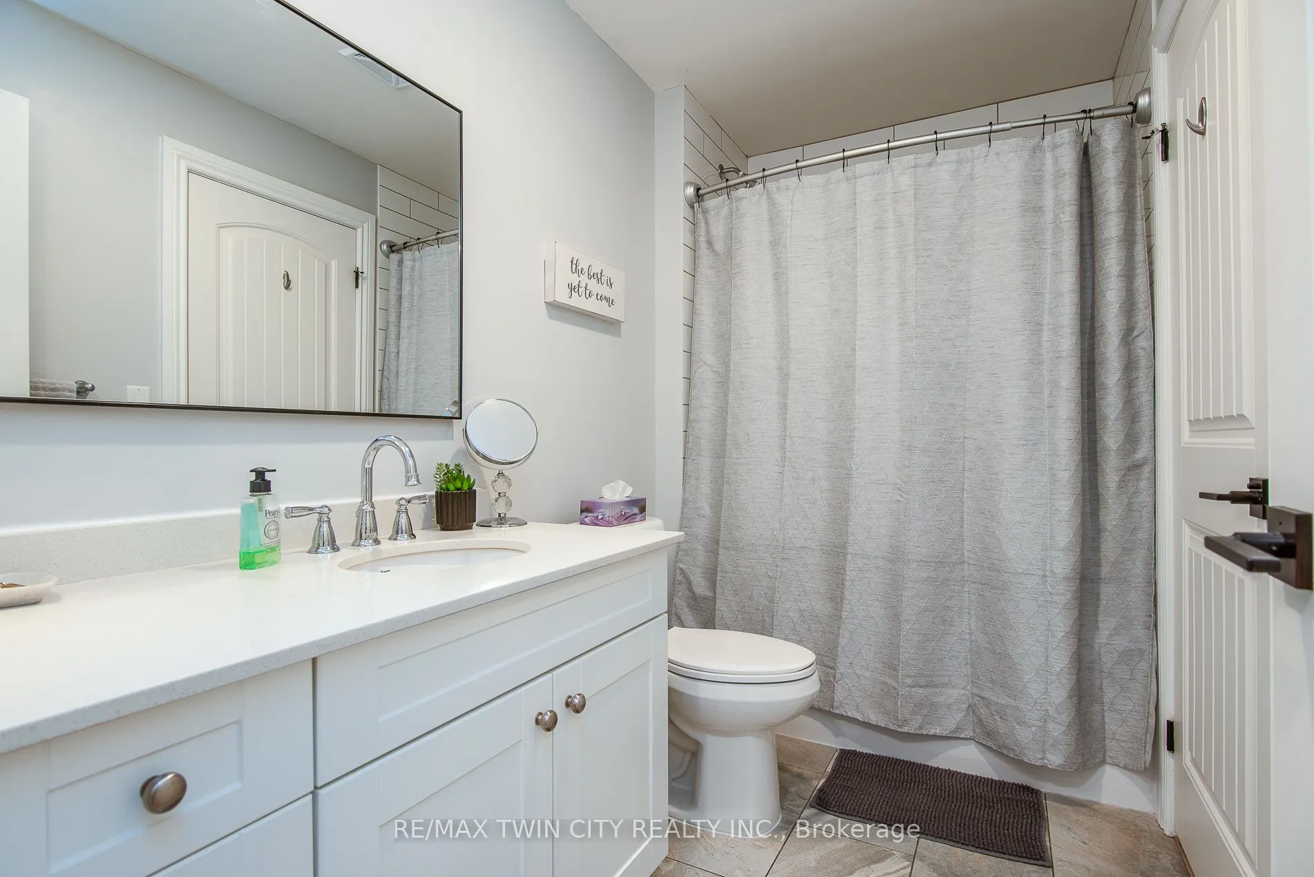 112 Union Street E, ##B104