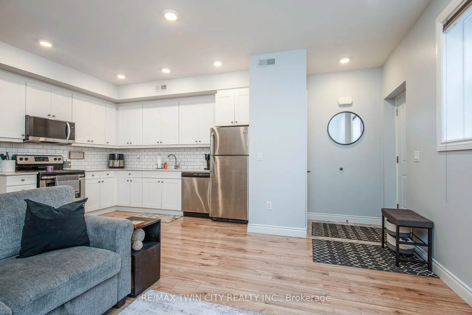 112 Union Street E, ##B104