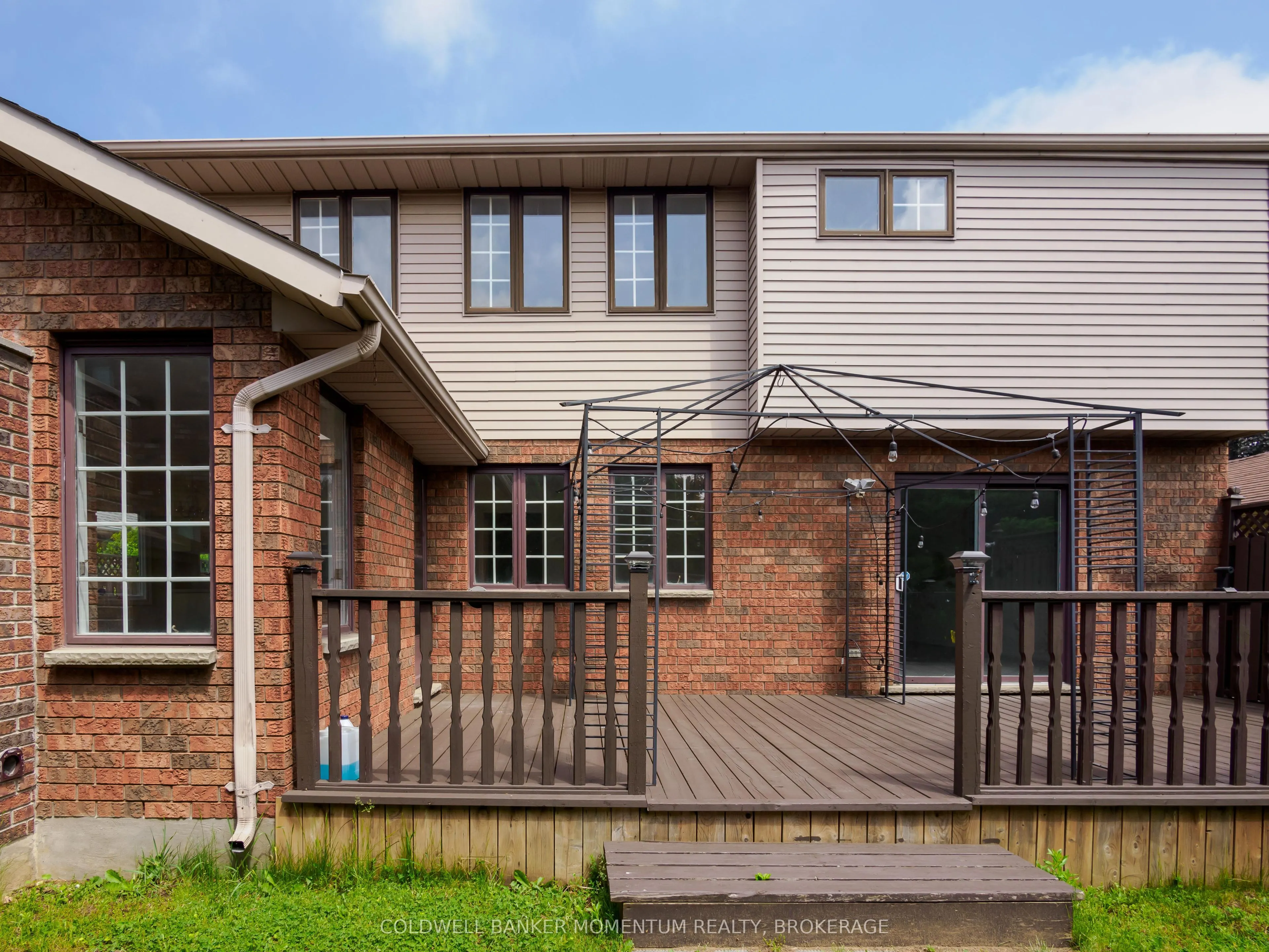 34 Mann Avenue