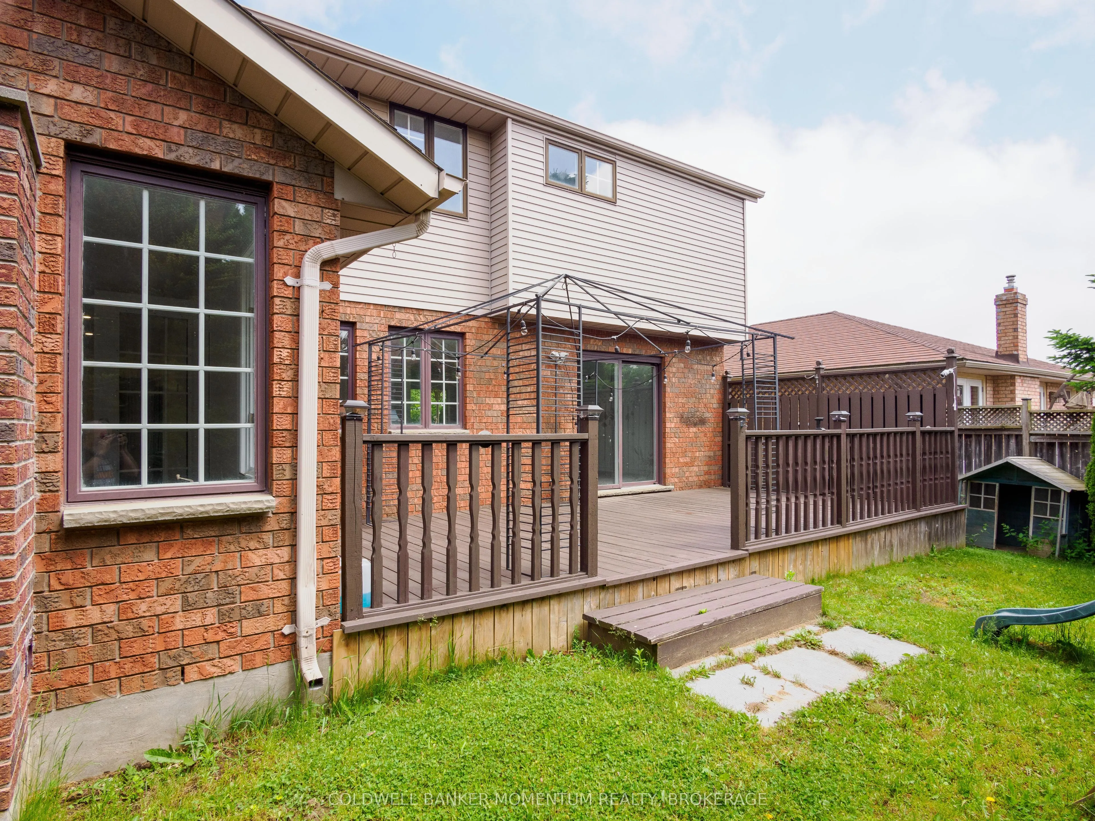 34 Mann Avenue