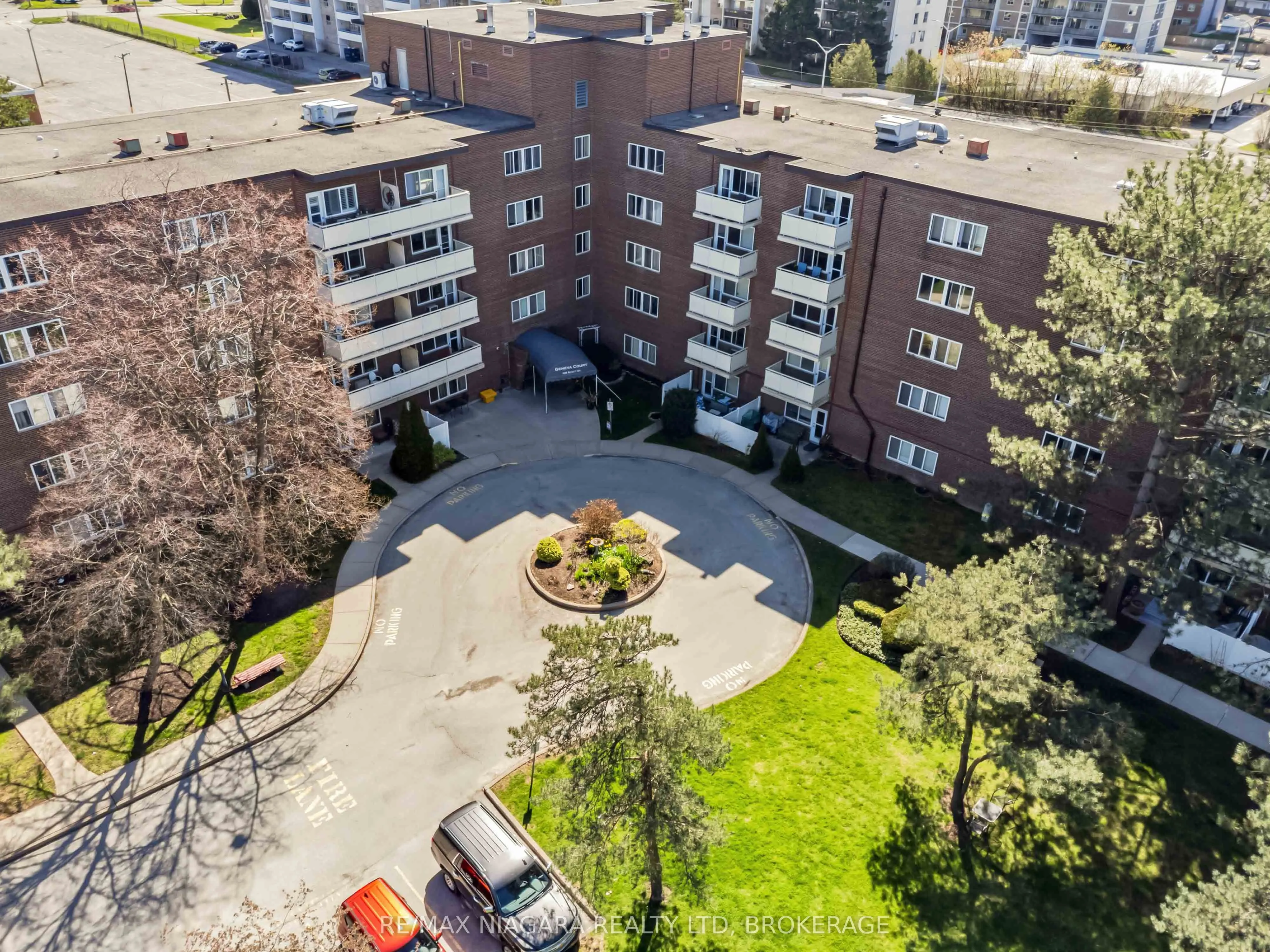198 Scott Street #506