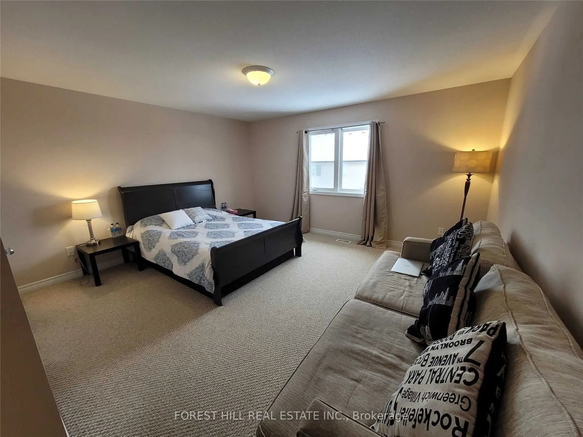 441 Stonehenge Drive, #33