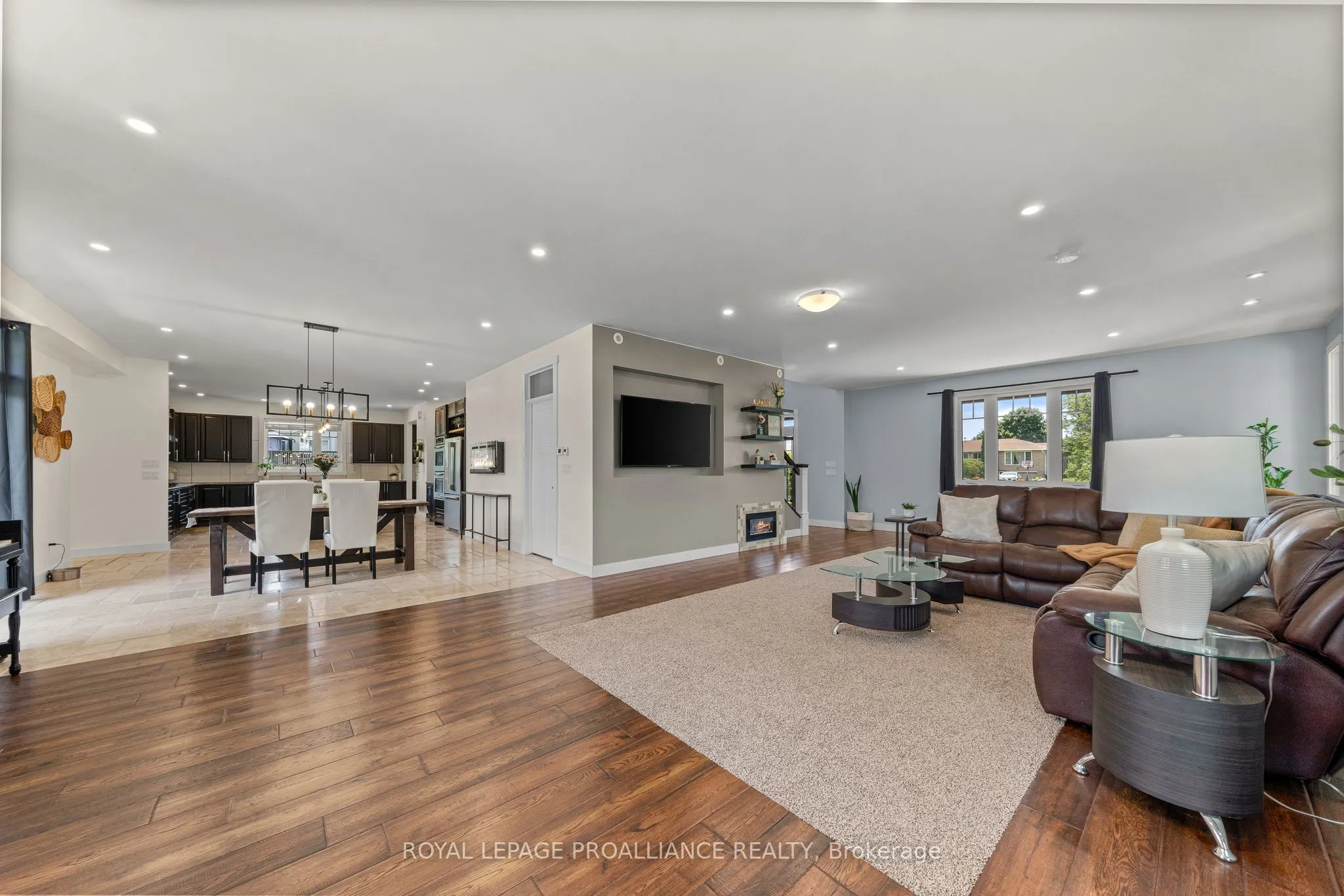 190 Lakeshore Road