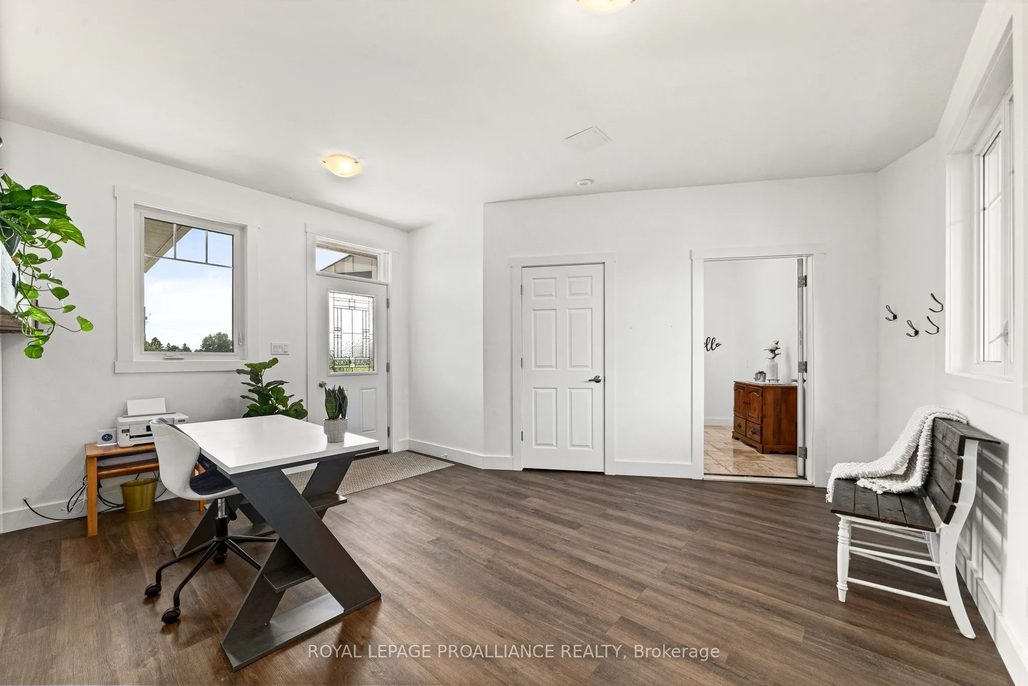 190 Lakeshore Road