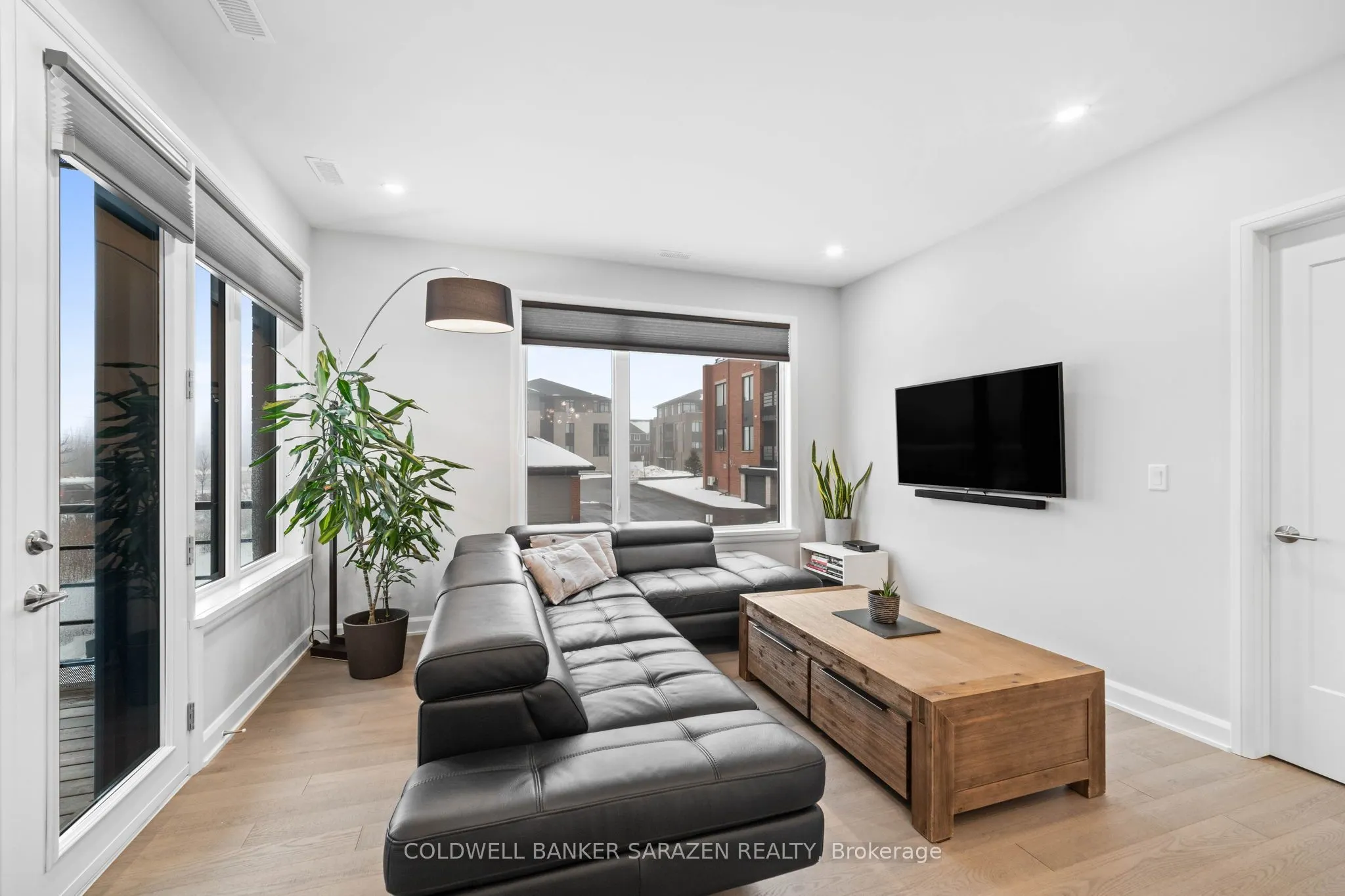 160 Boundstone Way, #104