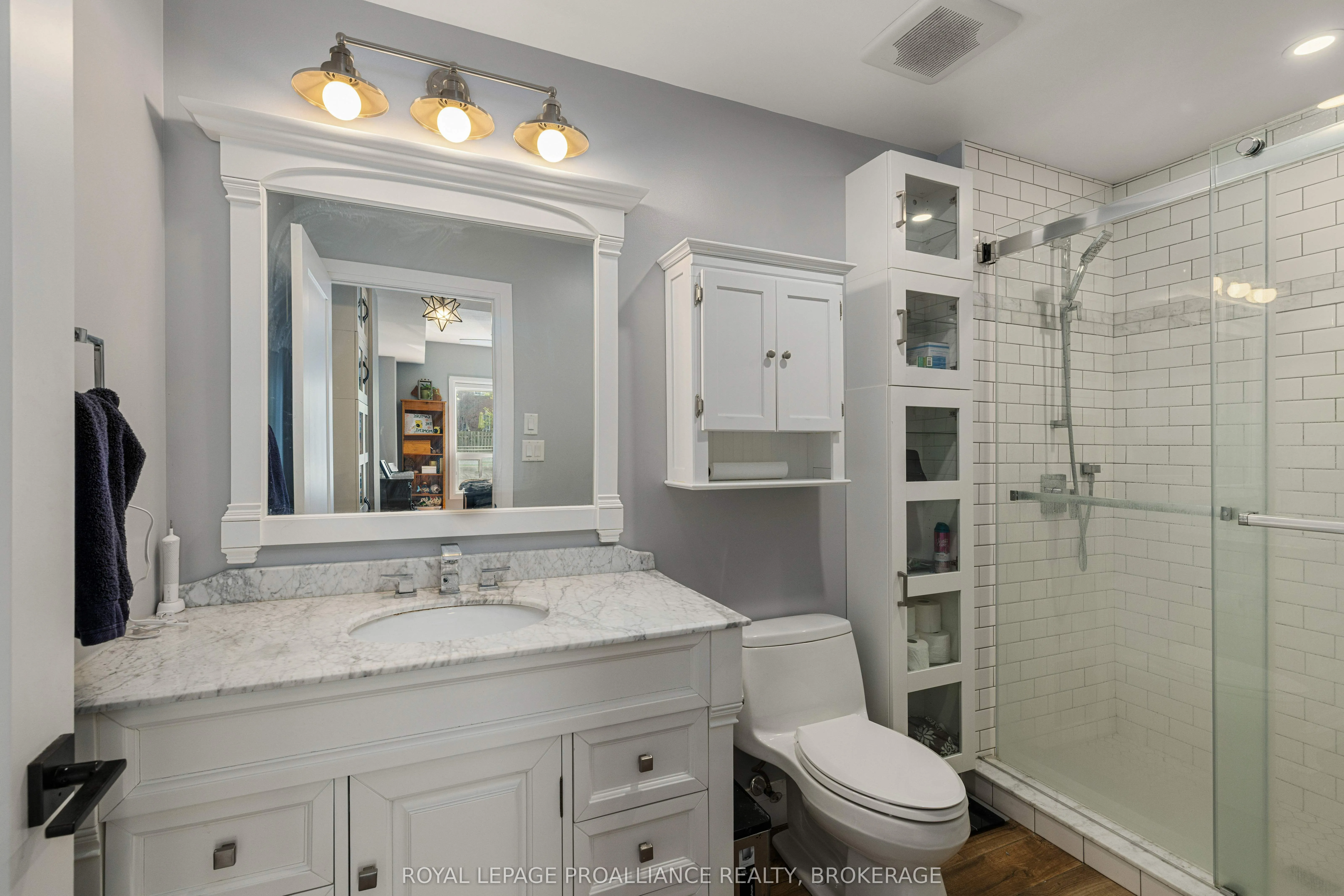 350 Wellington Street #205