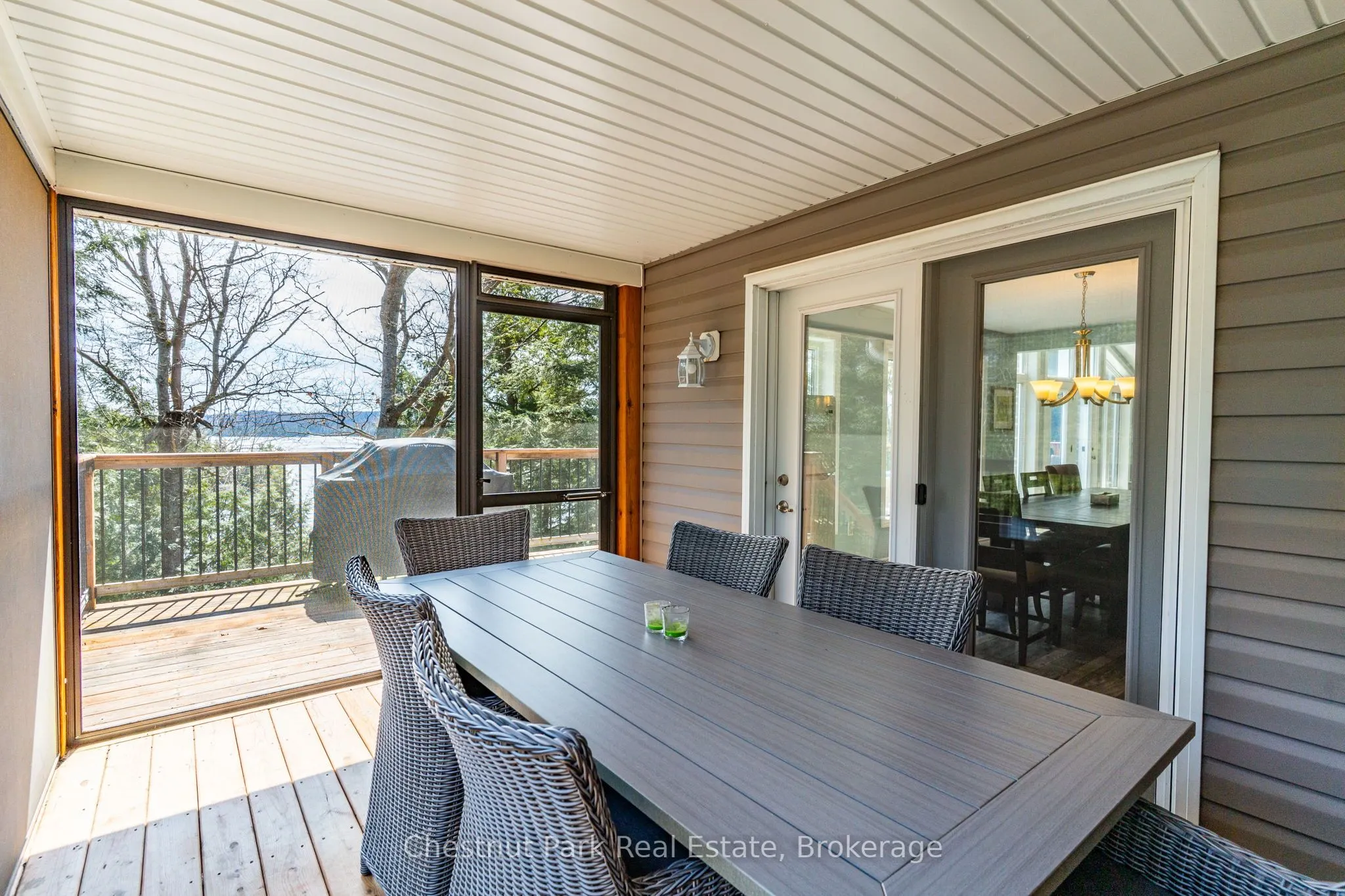 5989 Kennisis Lake Road