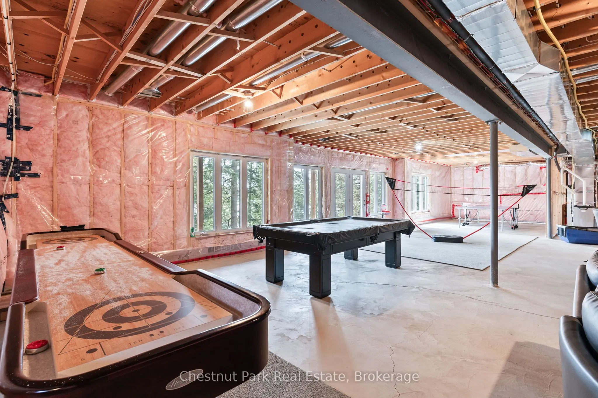 5989 Kennisis Lake Road
