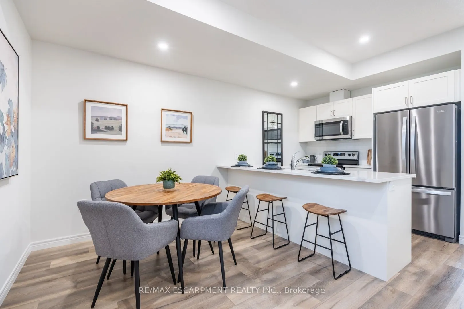 2620 BINBROOK Road, #206