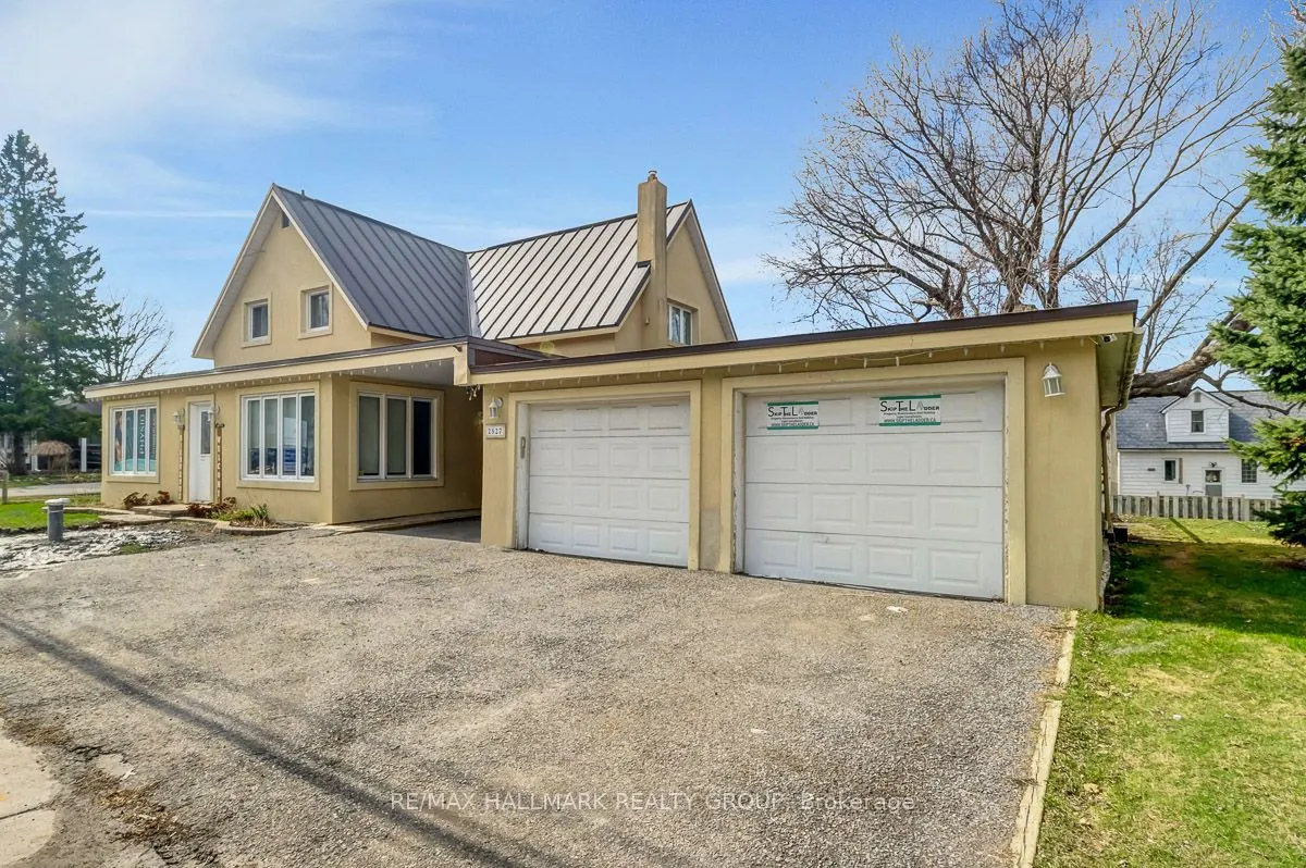 2527 OLD MONTREAL Road