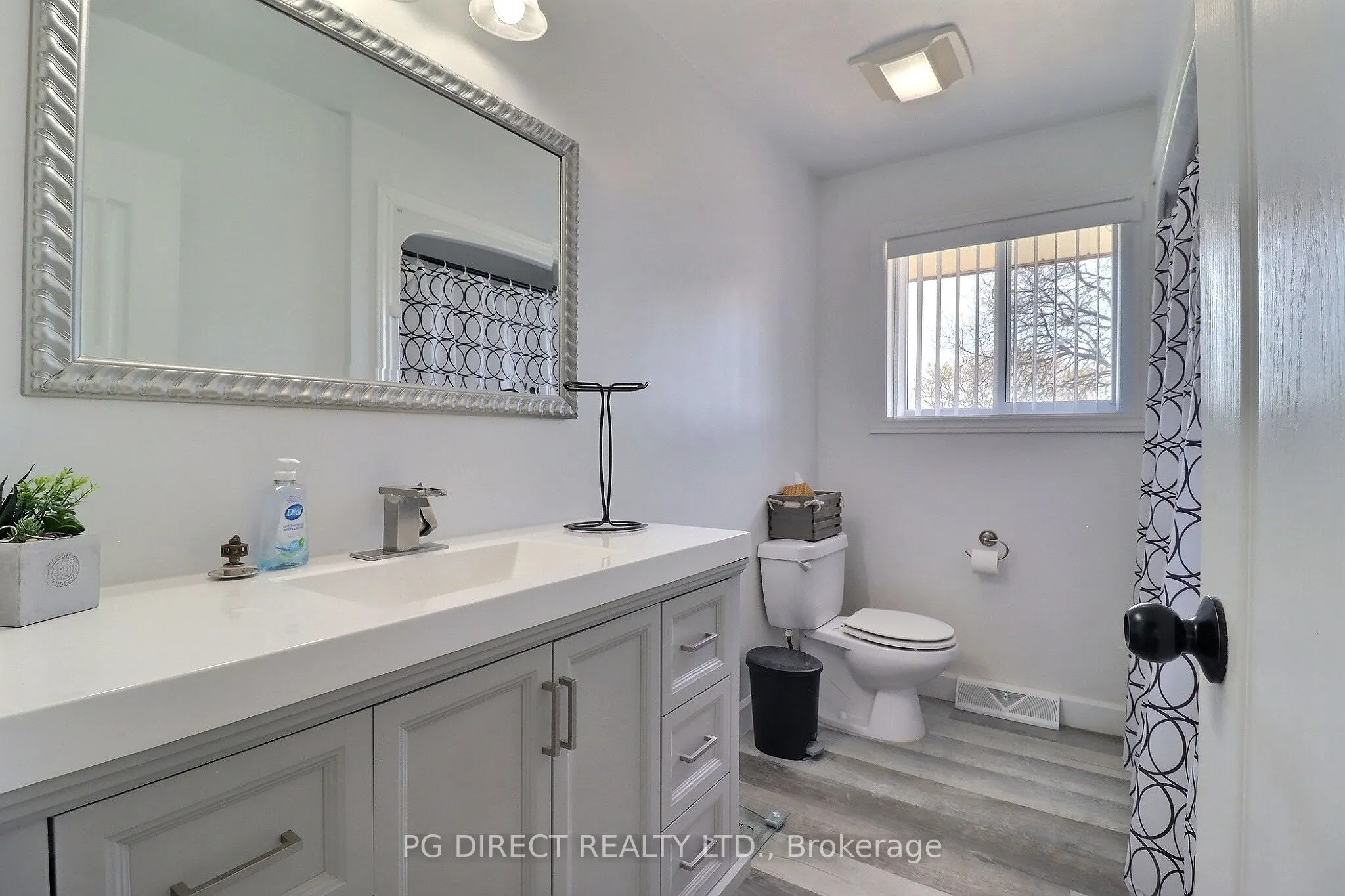 124626 Simcoe Street