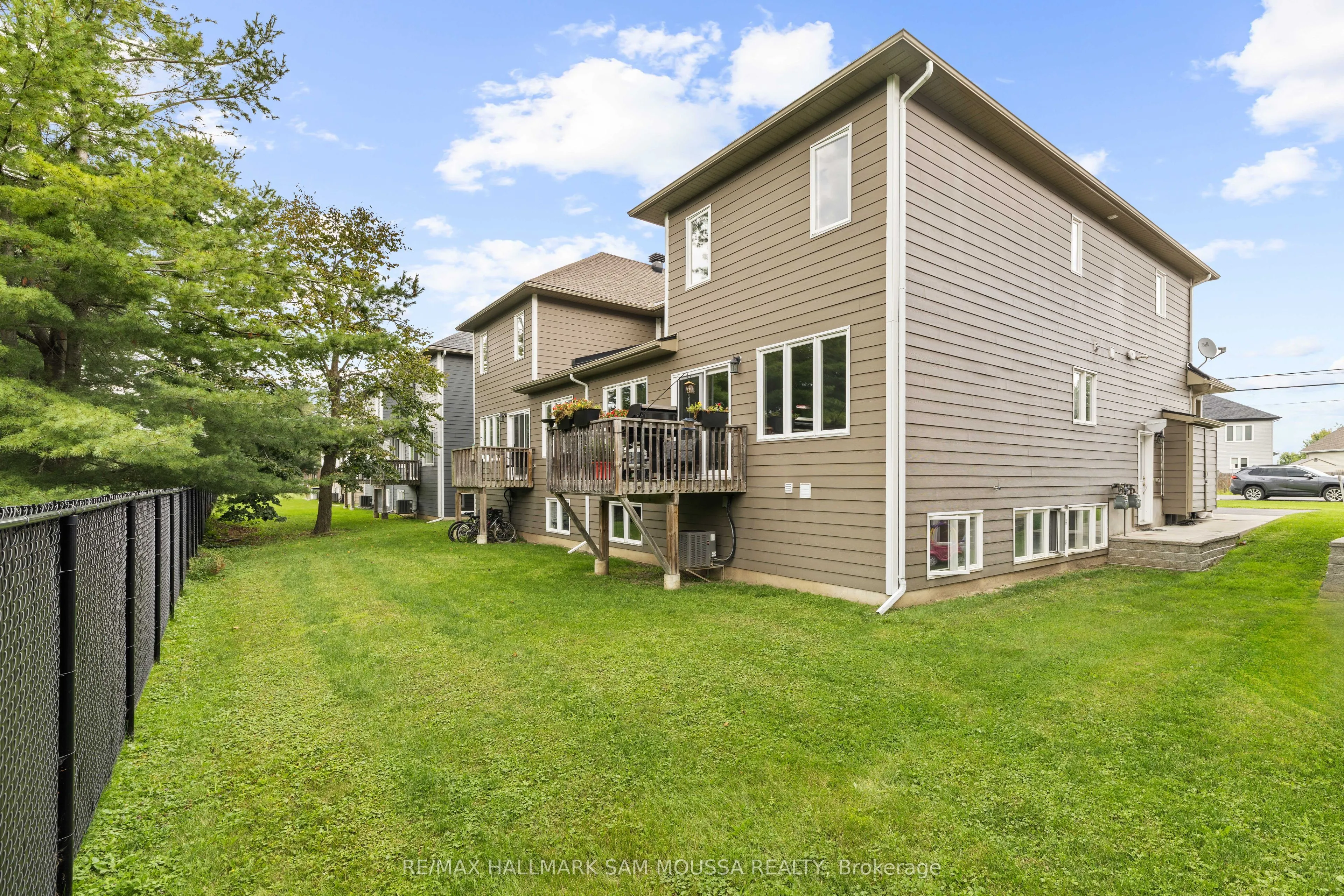 1176 South Russell Road