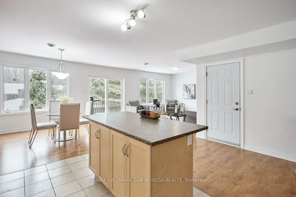 1176 South Russell Road