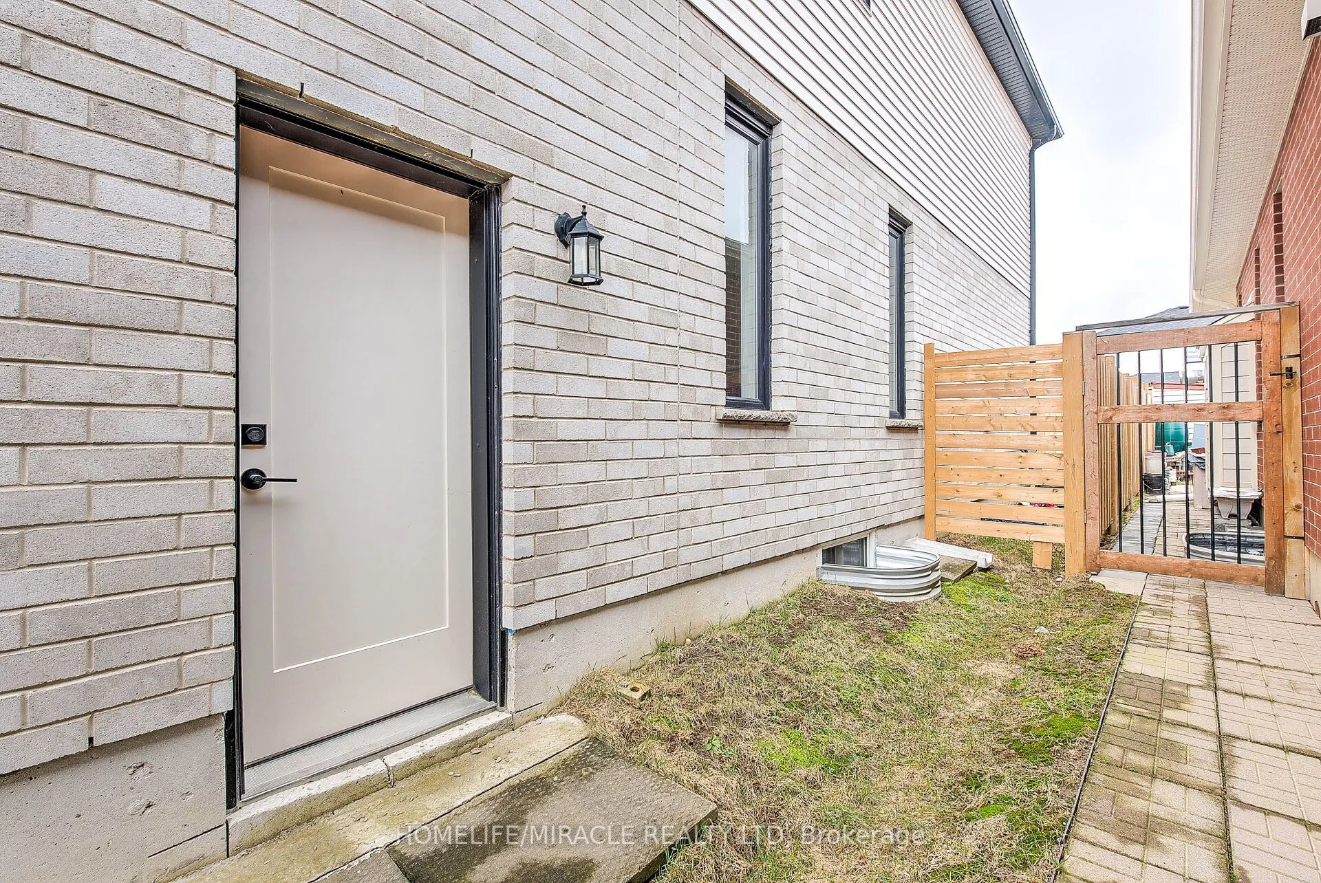 1480 Medway Park Drive