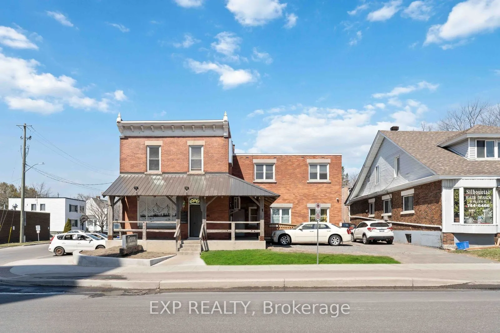 381-383 Montreal Road