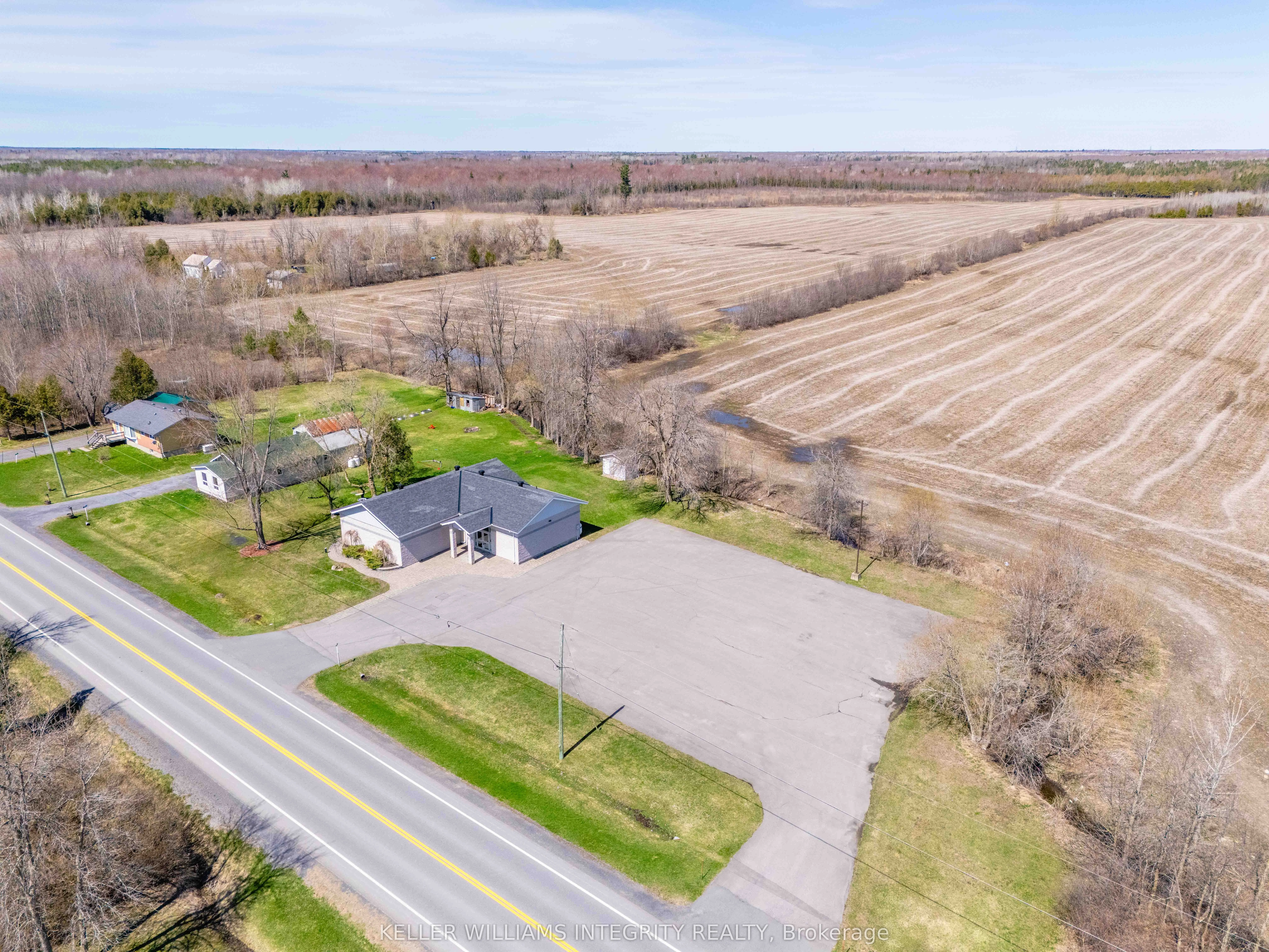 14233 County Rd 18 Road