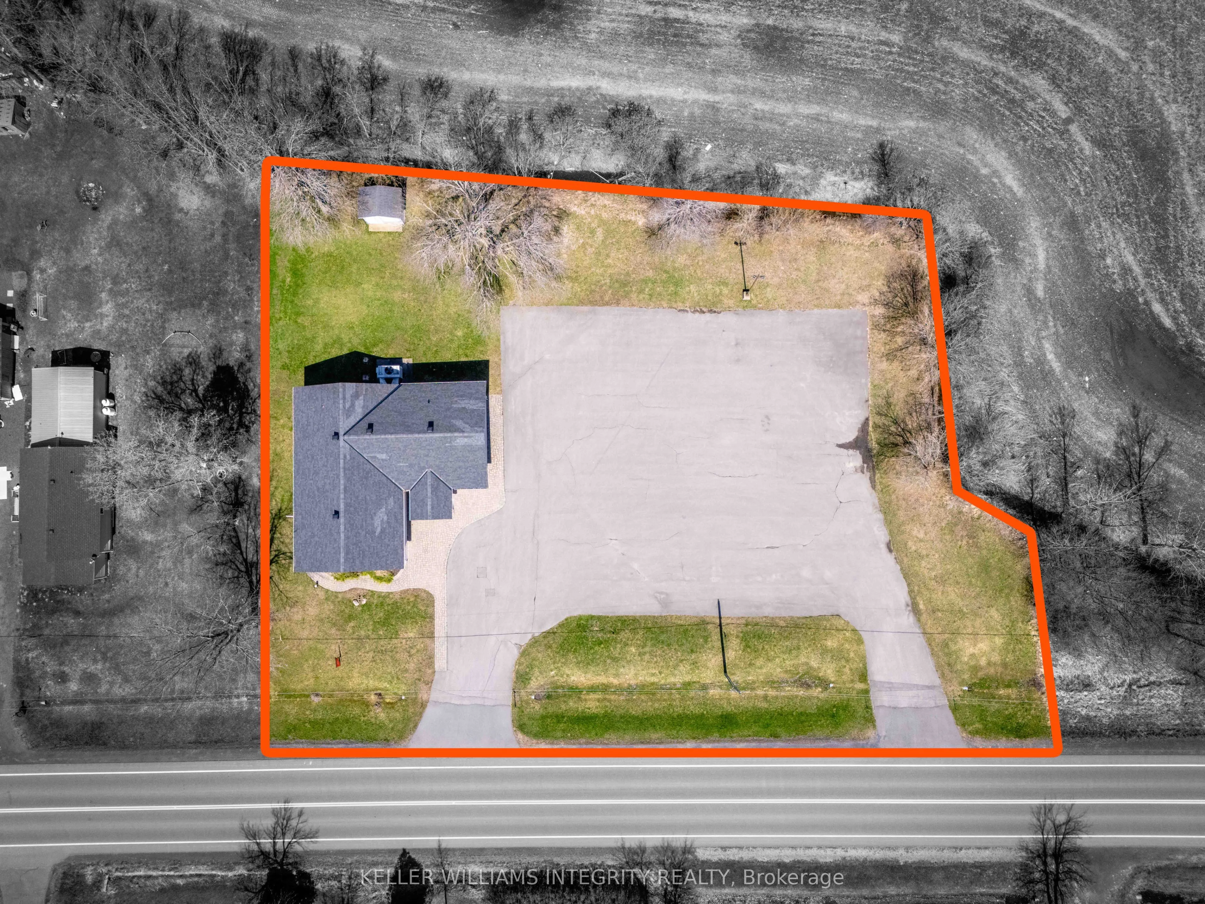 14233 County Rd 18 Road
