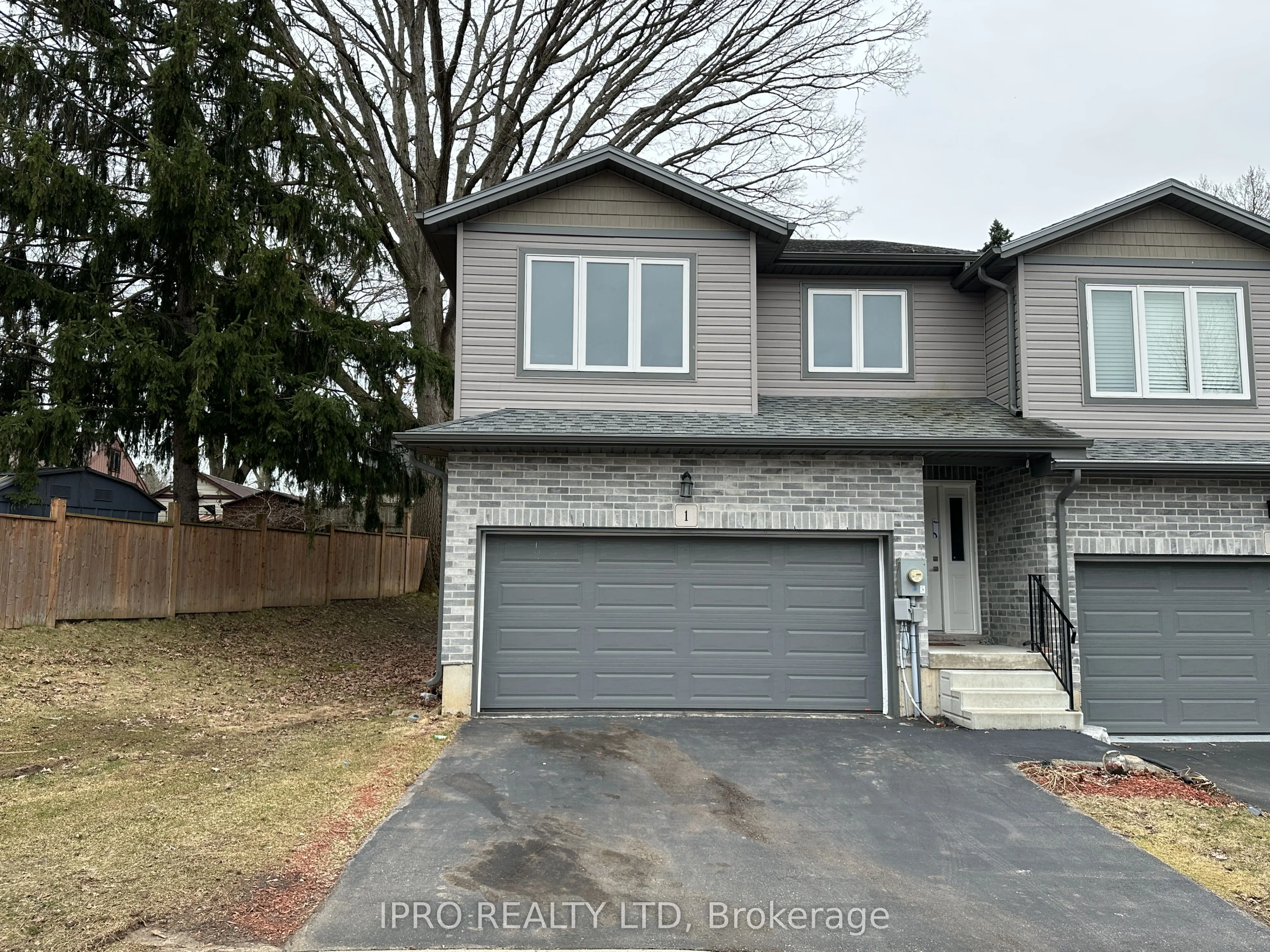 61 Vienna Road #1