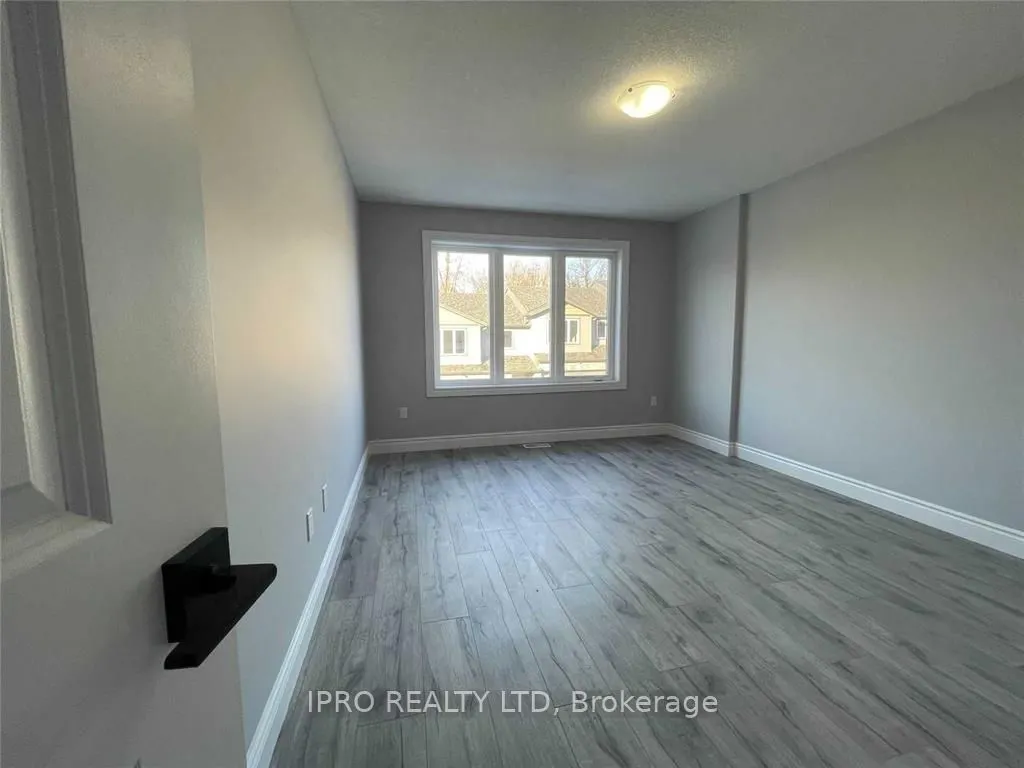 61 Vienna Road #1