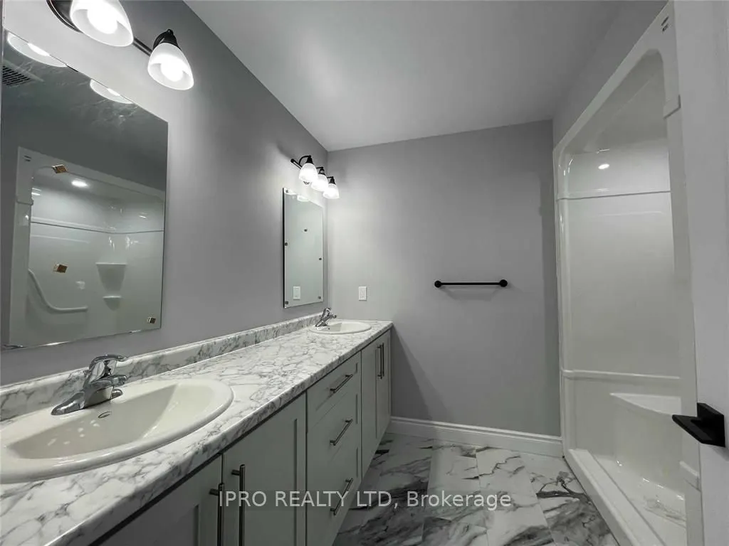 61 Vienna Road #1