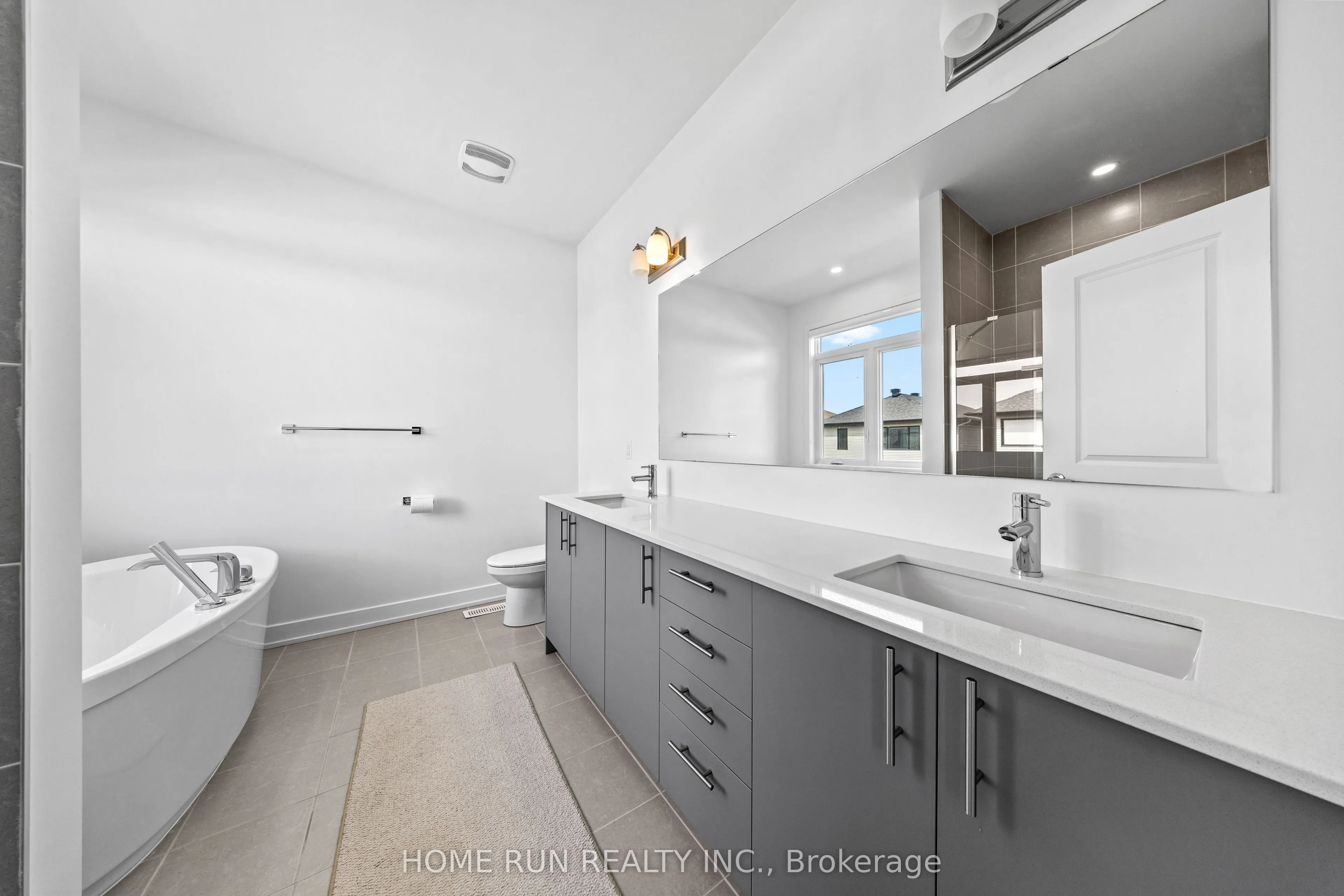909 Beckton Heights