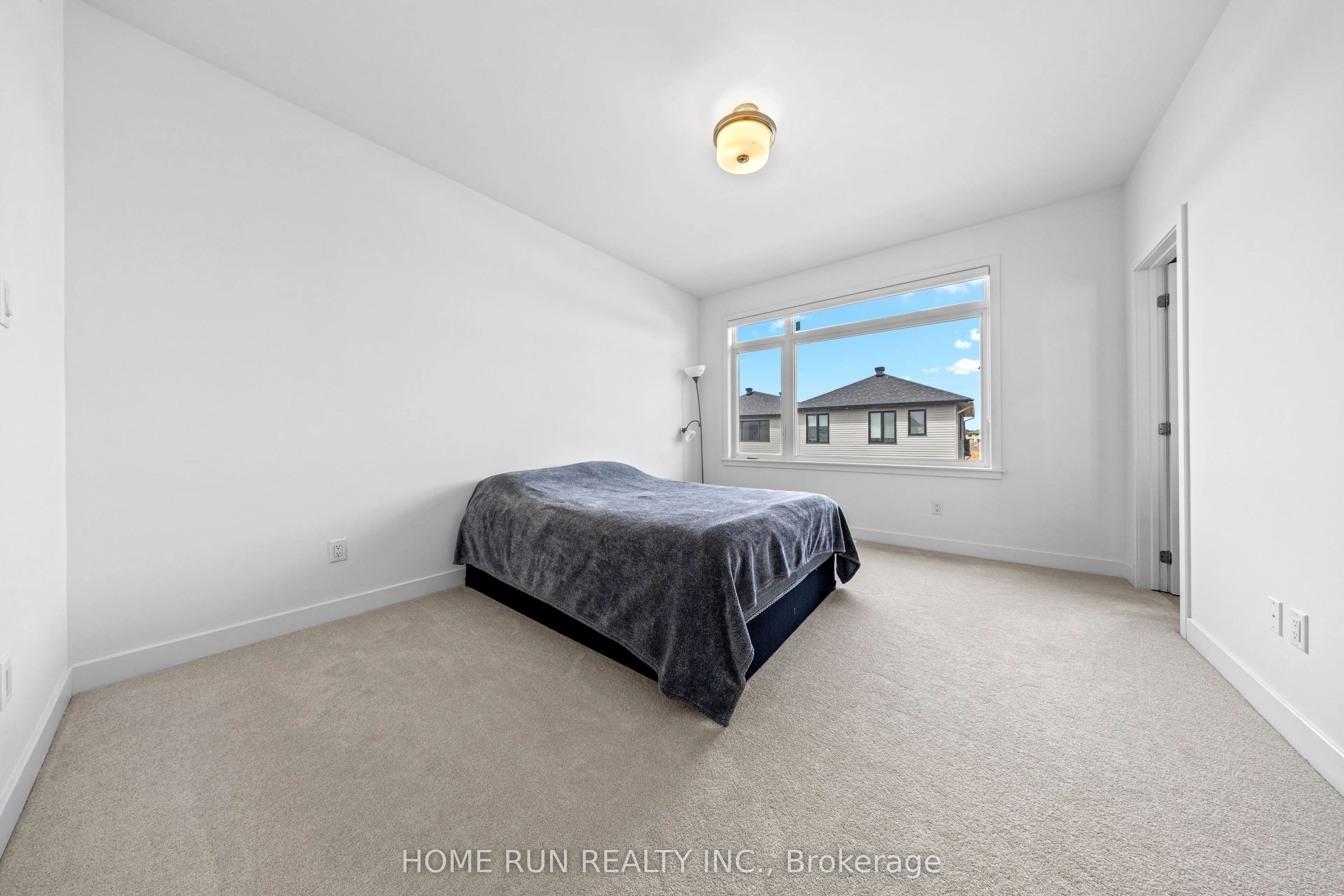 909 Beckton Heights