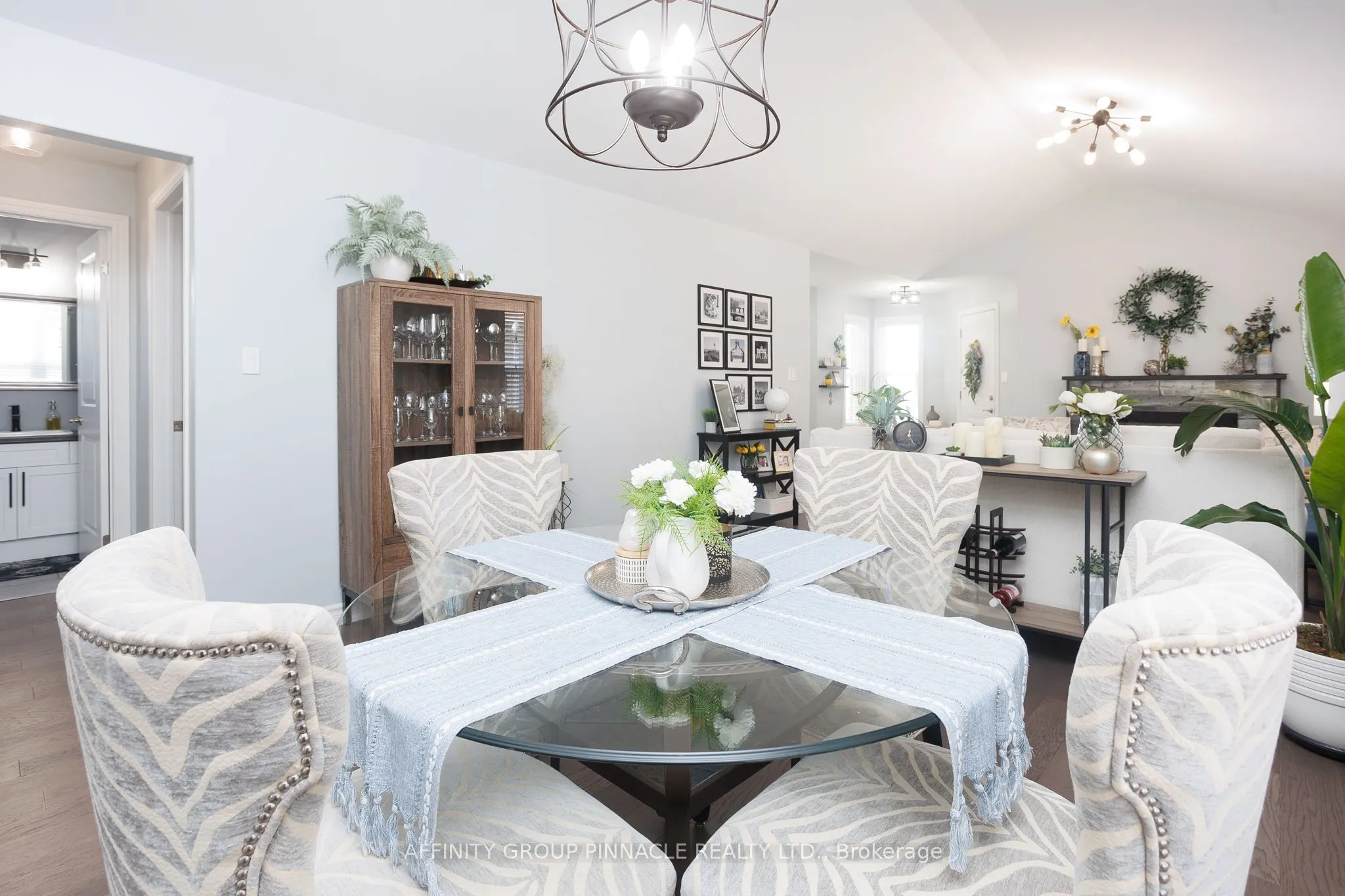 30 Lisbeth Crescent