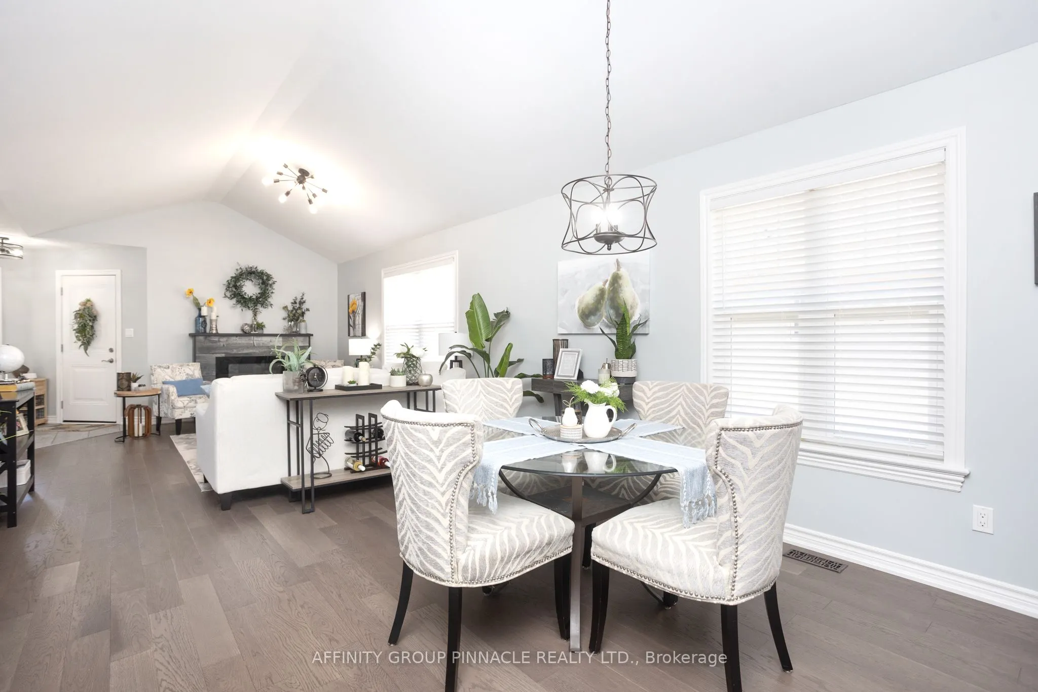 30 Lisbeth Crescent