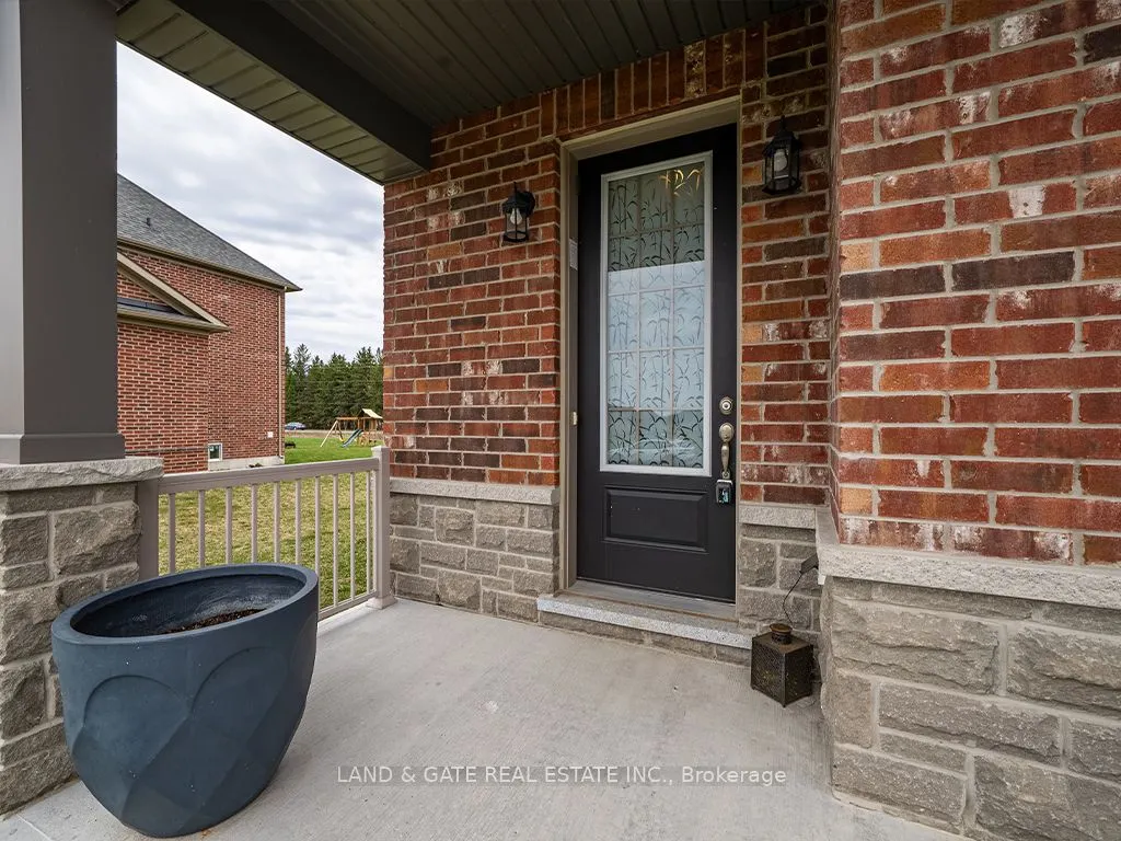 87 Summer Breeze Drive
