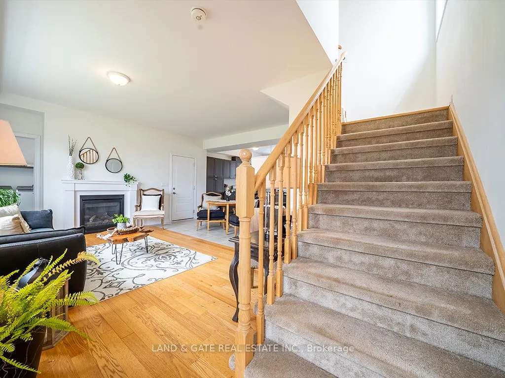 87 Summer Breeze Drive