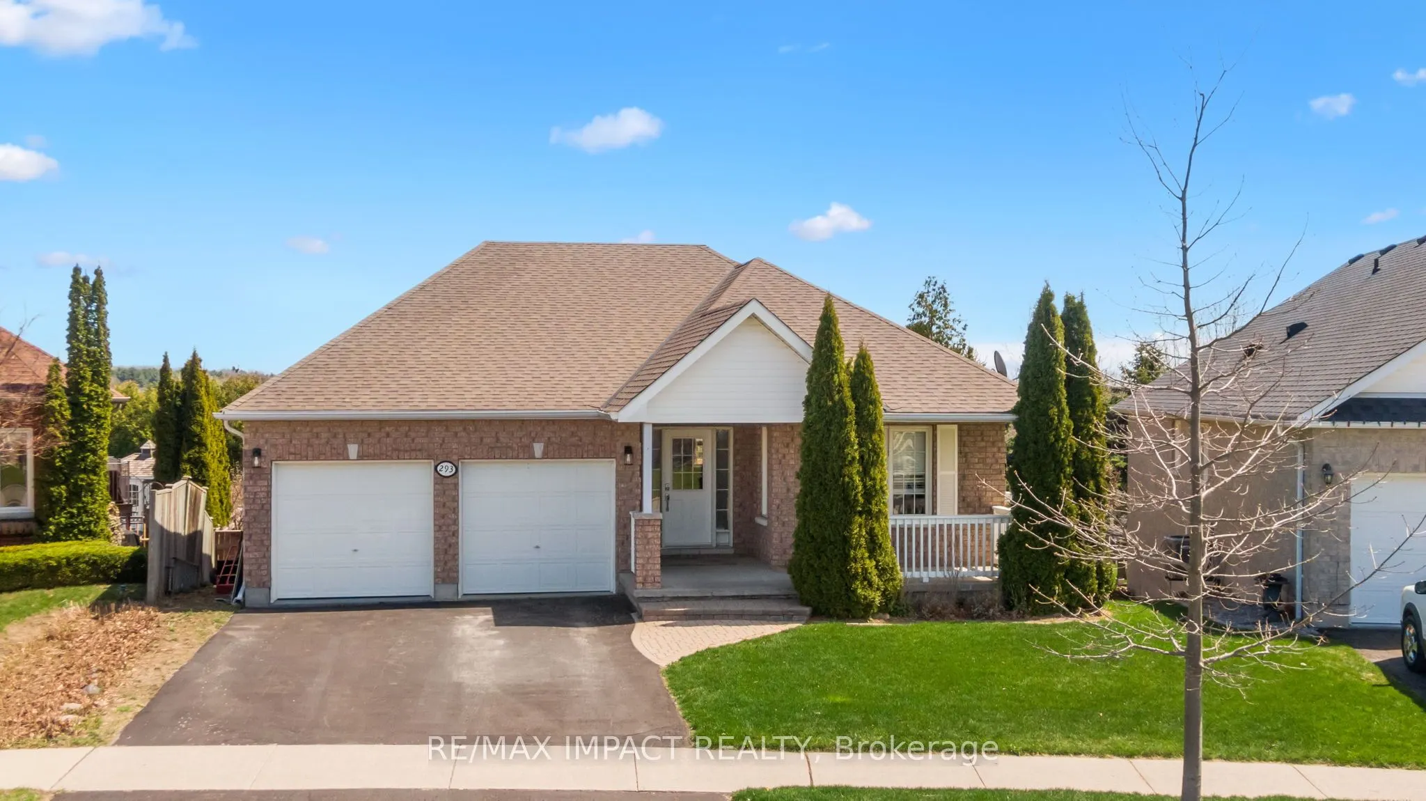 293 Ivey Crescent