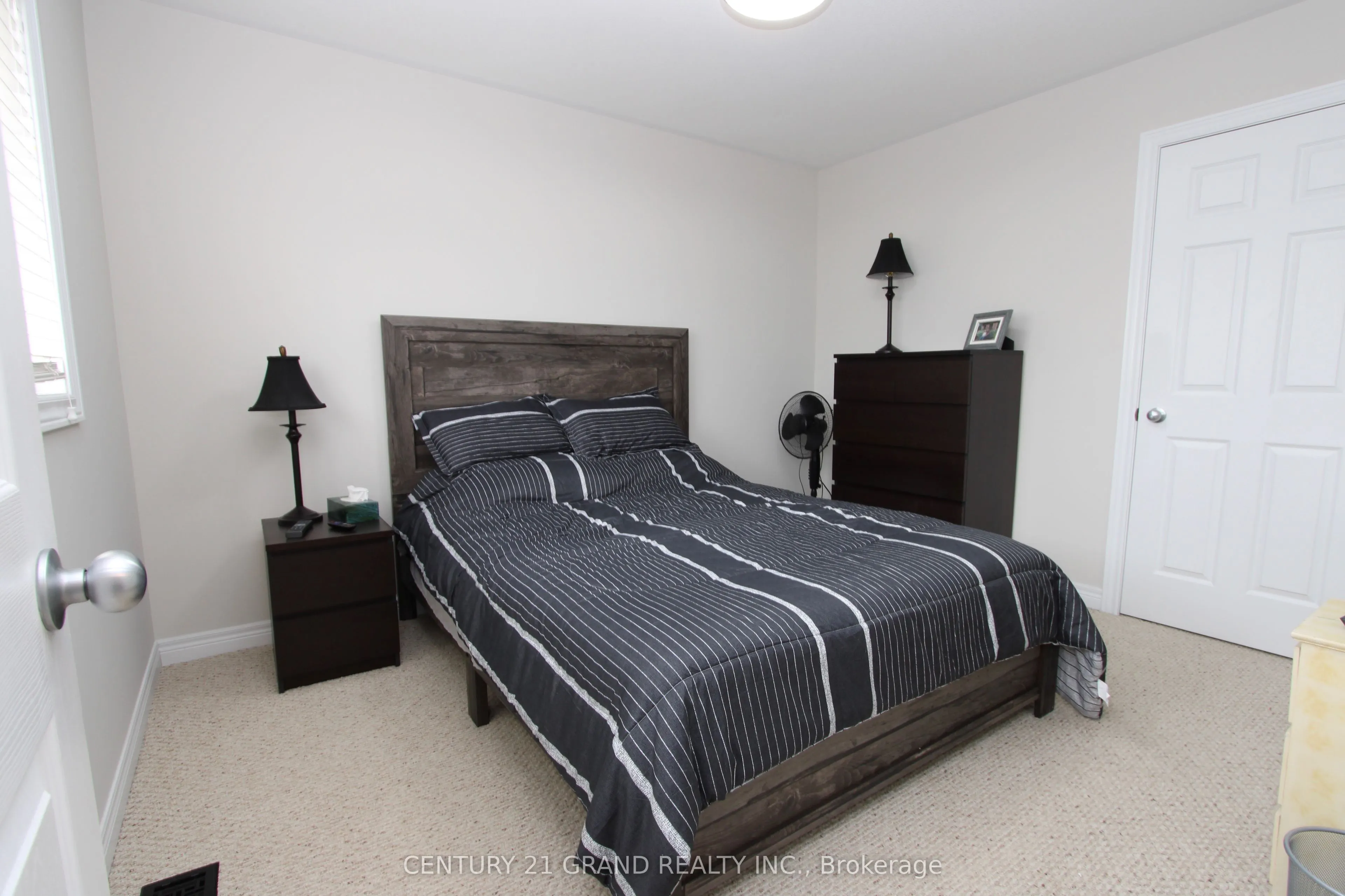 229 Springvalley Crescent