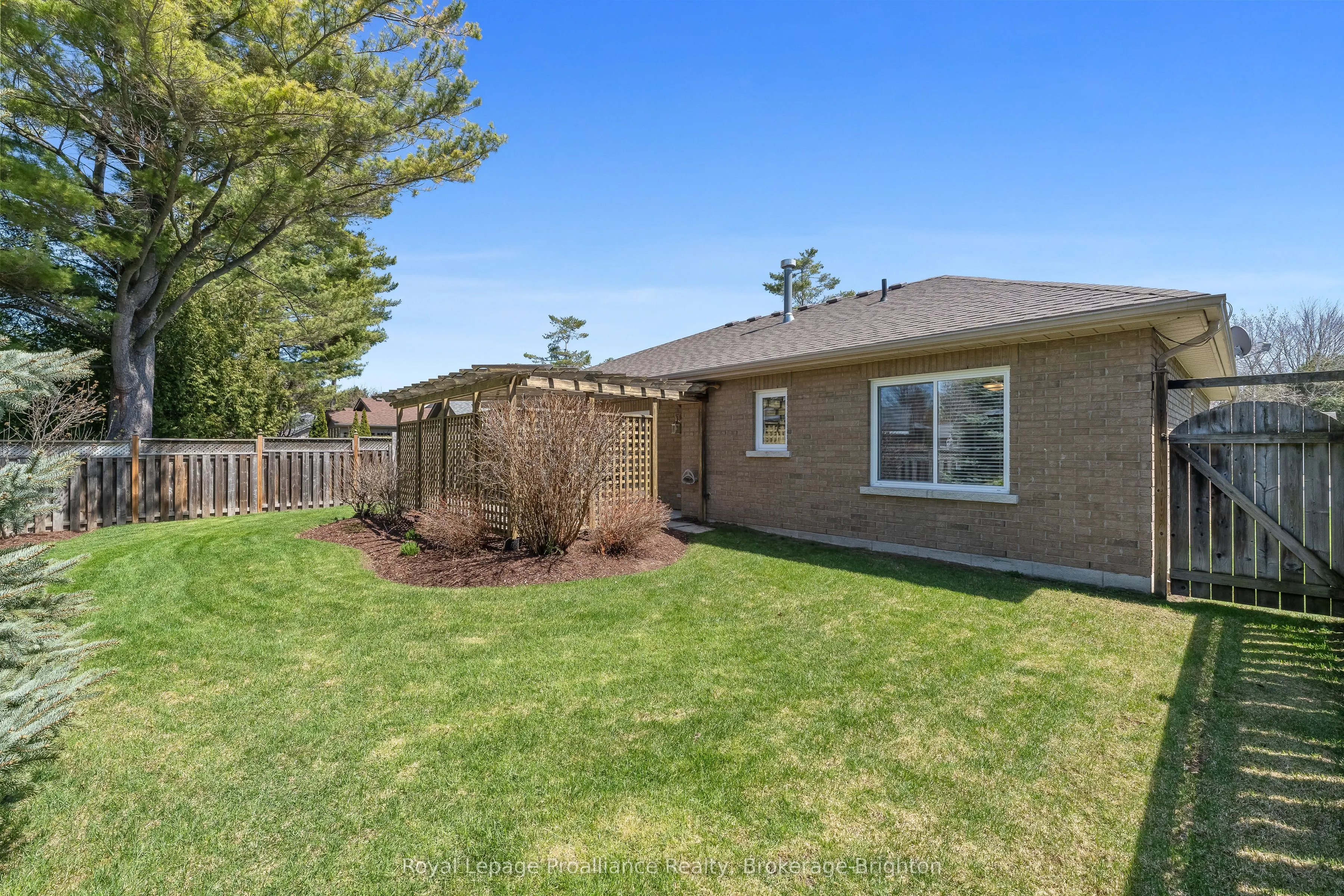 4 Birch Court