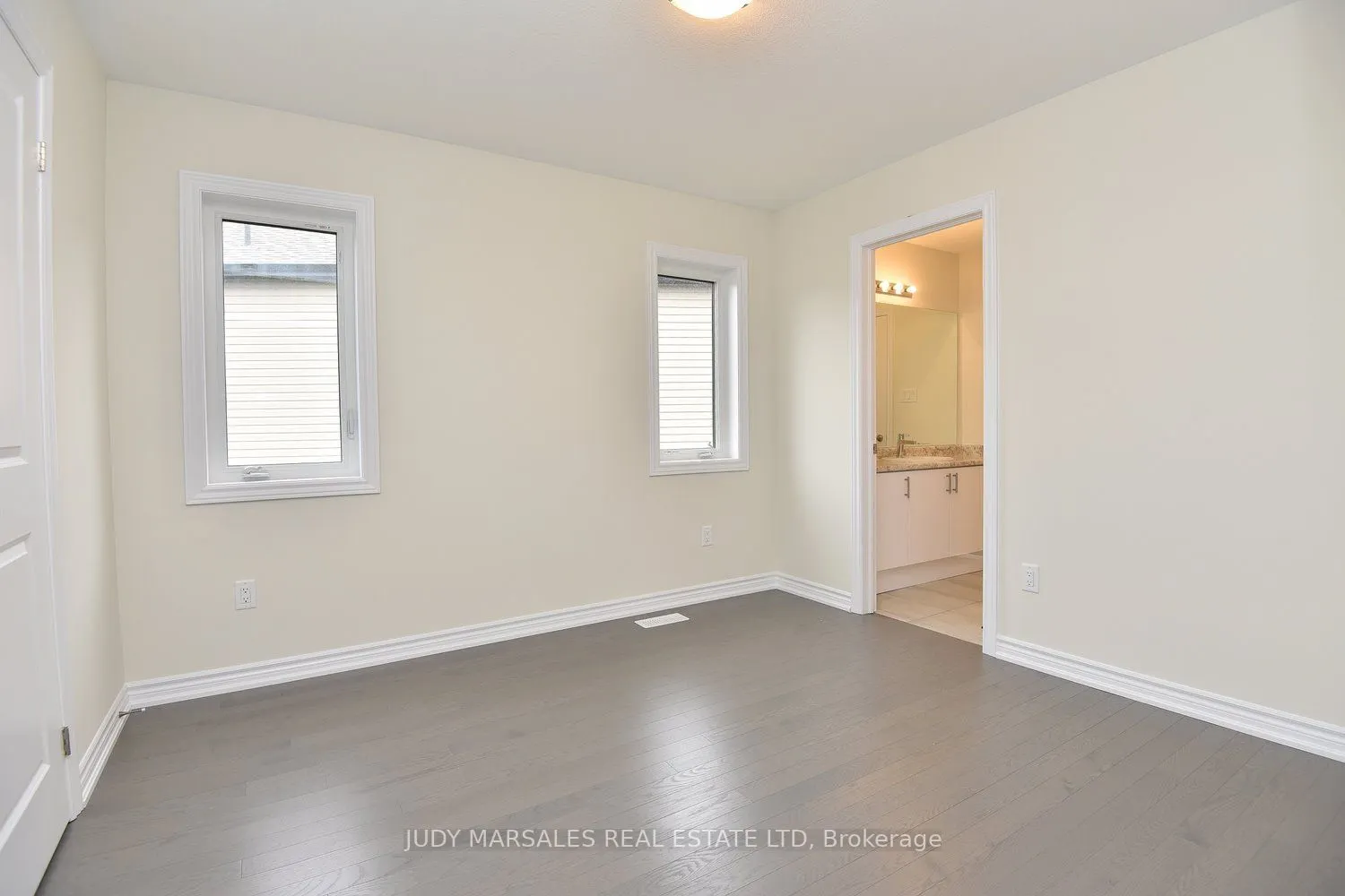 42 Mears Place