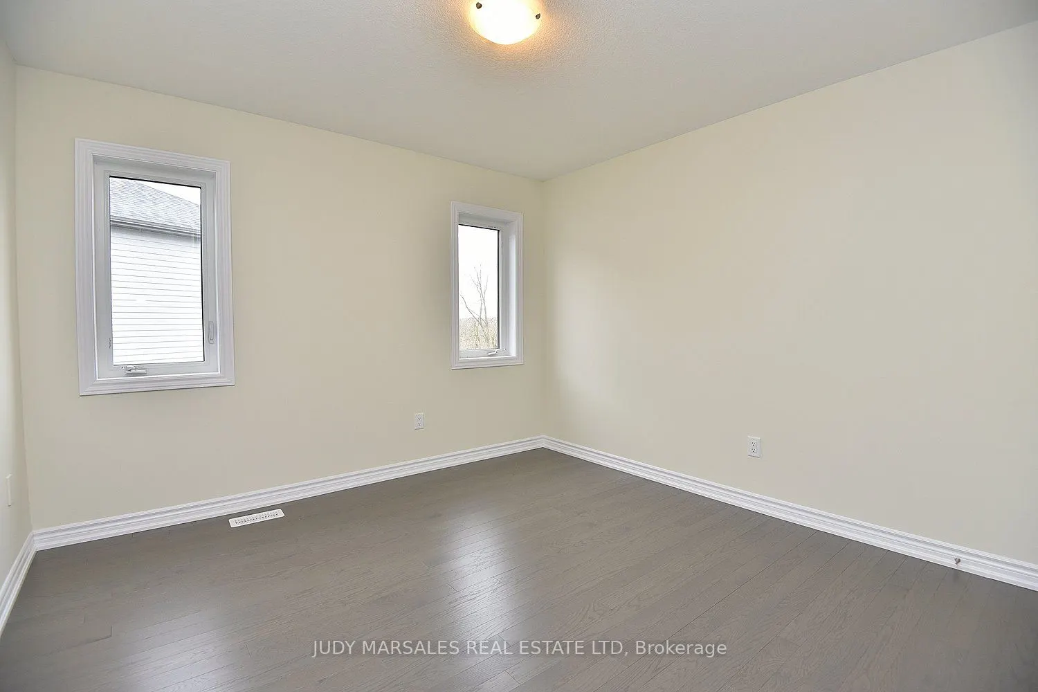 42 Mears Place