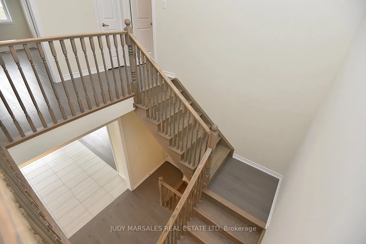42 Mears Place