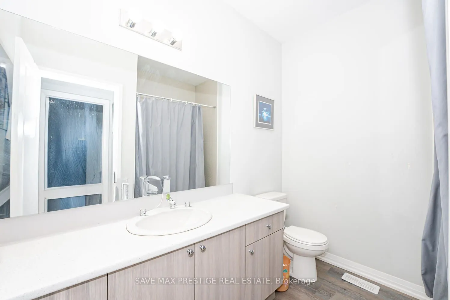 550 Grey Street #11
