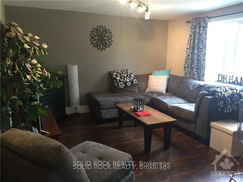 1368-1370 Meadow Drive