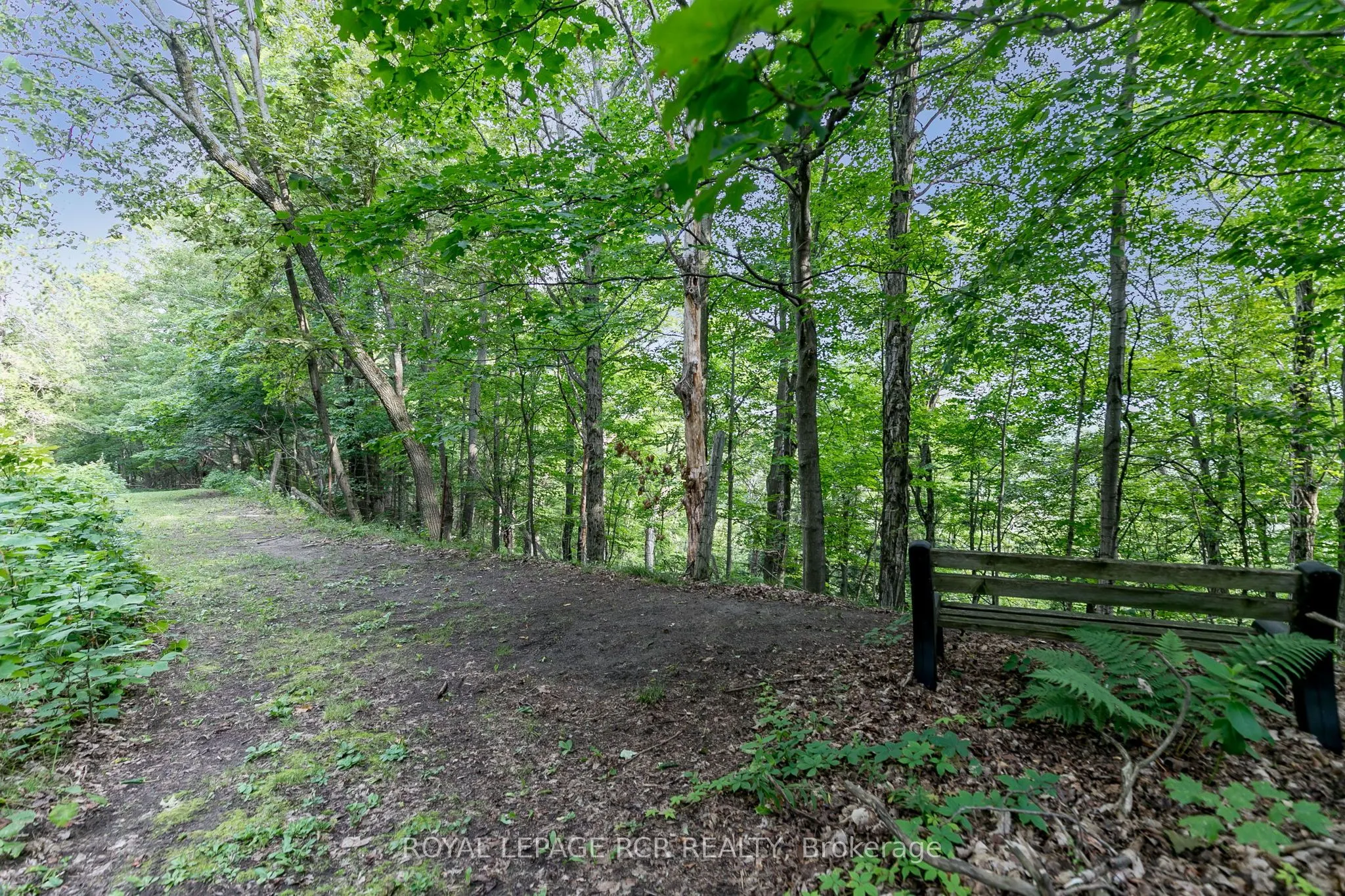 428510 25th Side Road