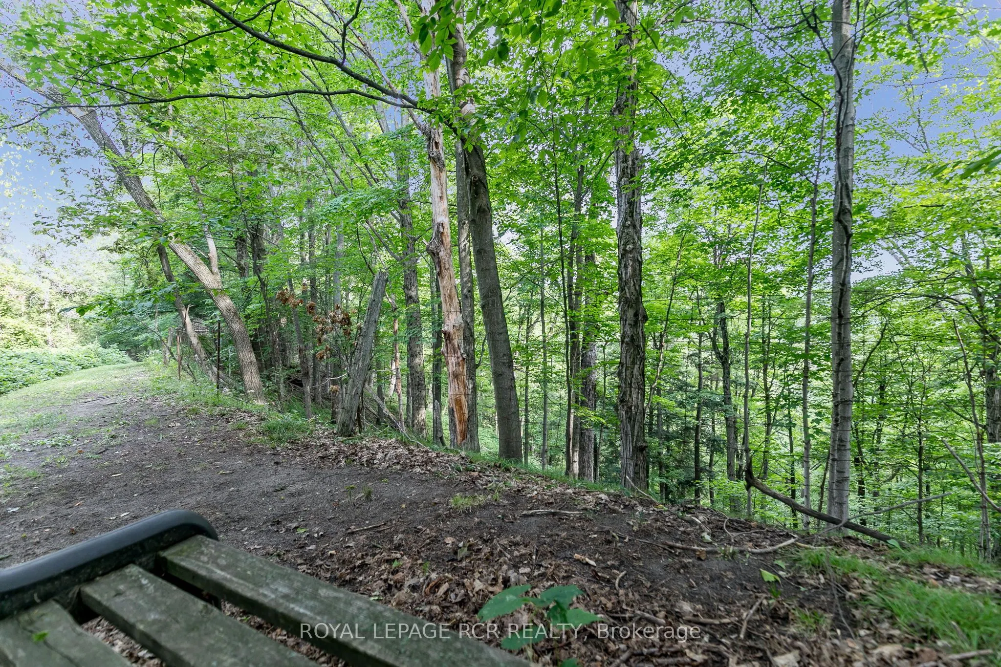 428510 25th Side Road