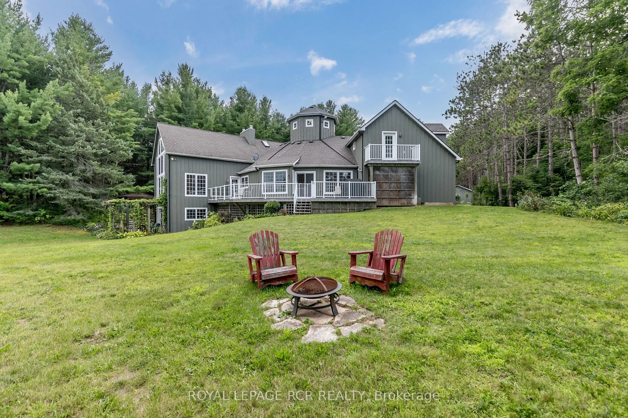 428510 25th Side Road