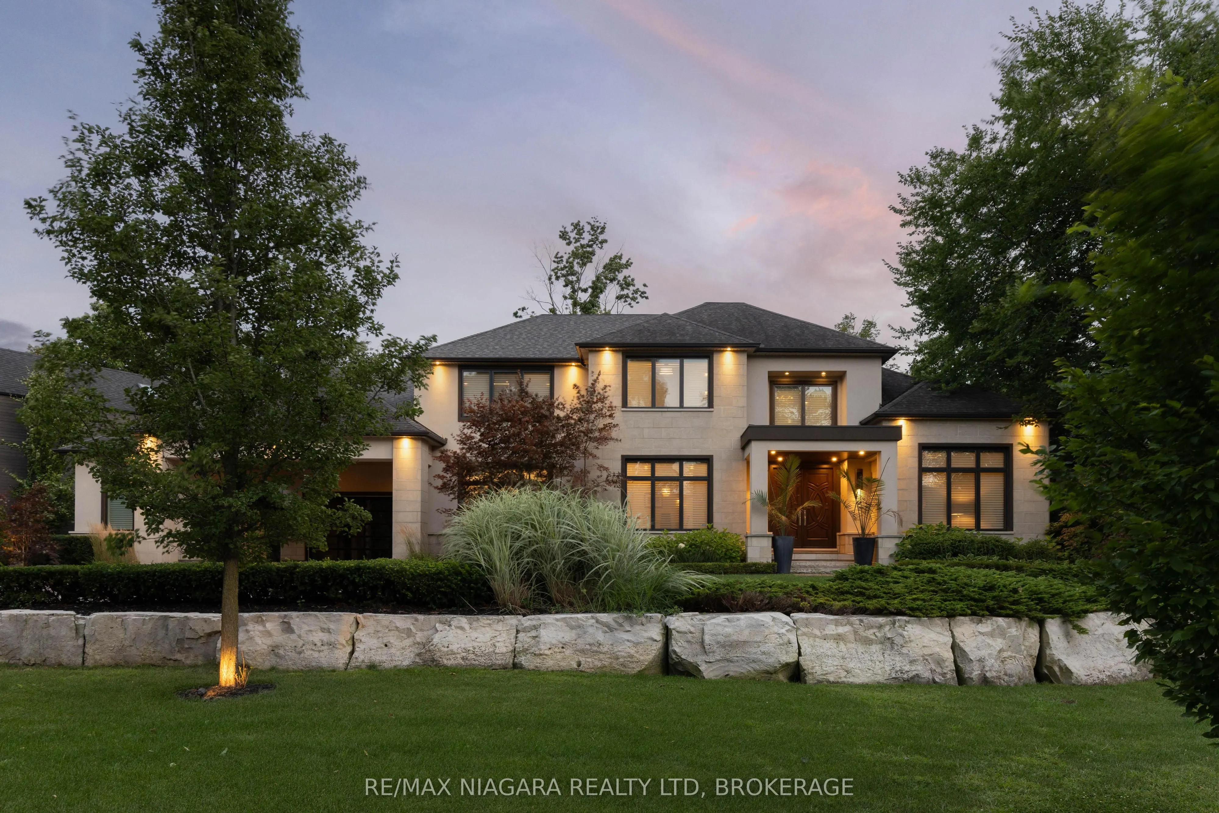 362 Niagara Boulevard