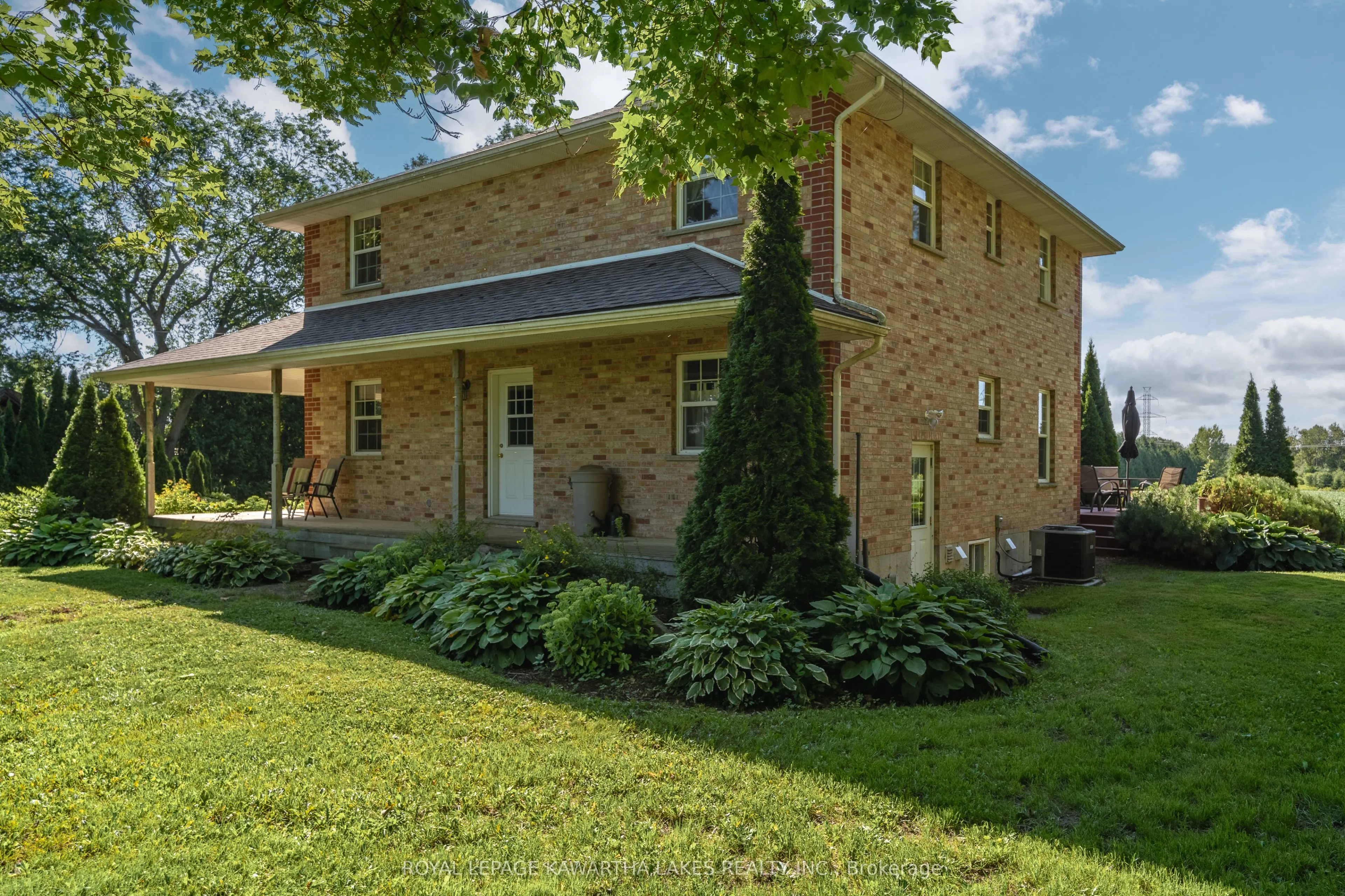 890 Woodville Road